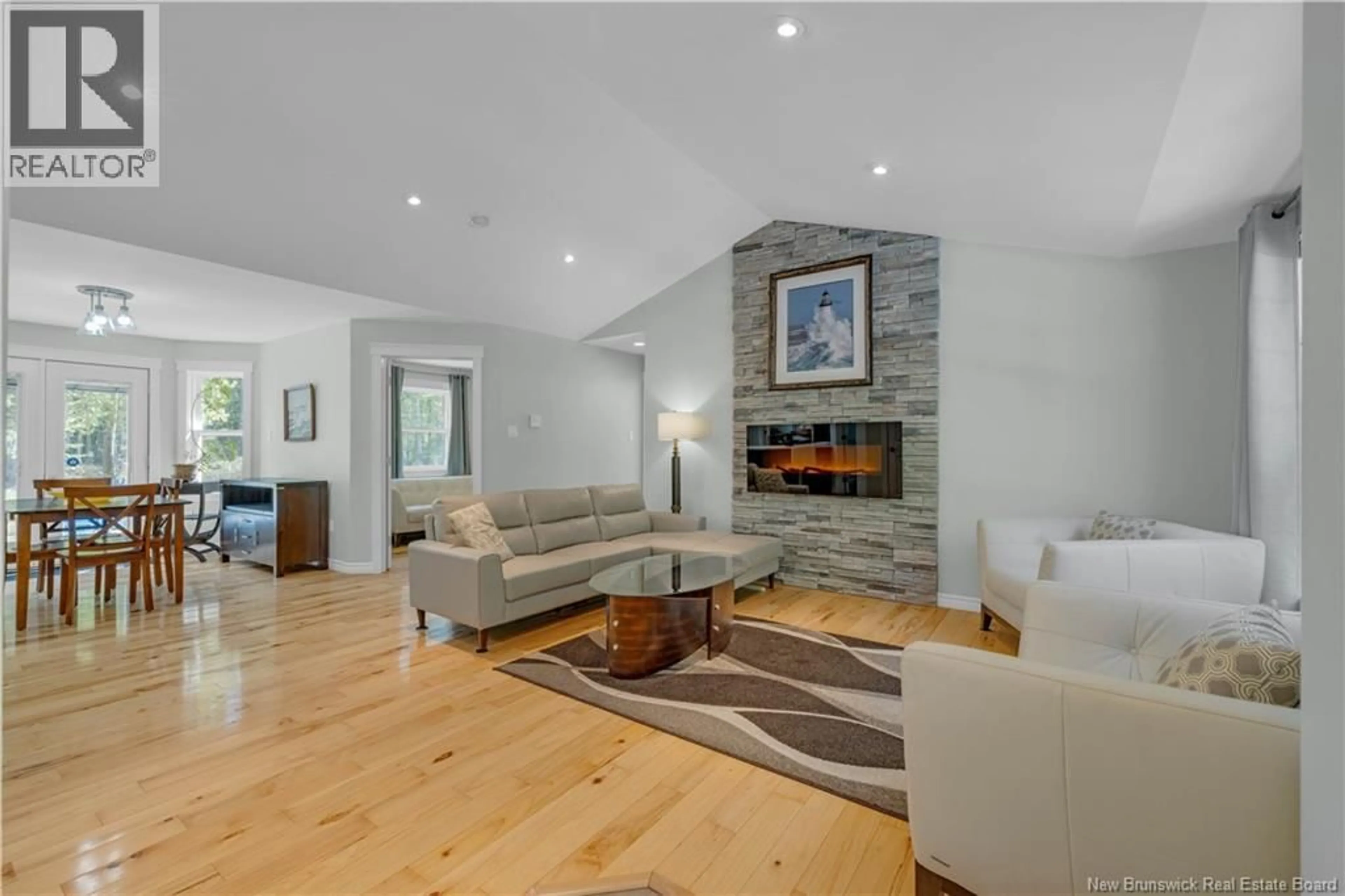 Living room with furniture, unknown for 119 ELLIOT ROAD, Quispamsis New Brunswick E2G2B7