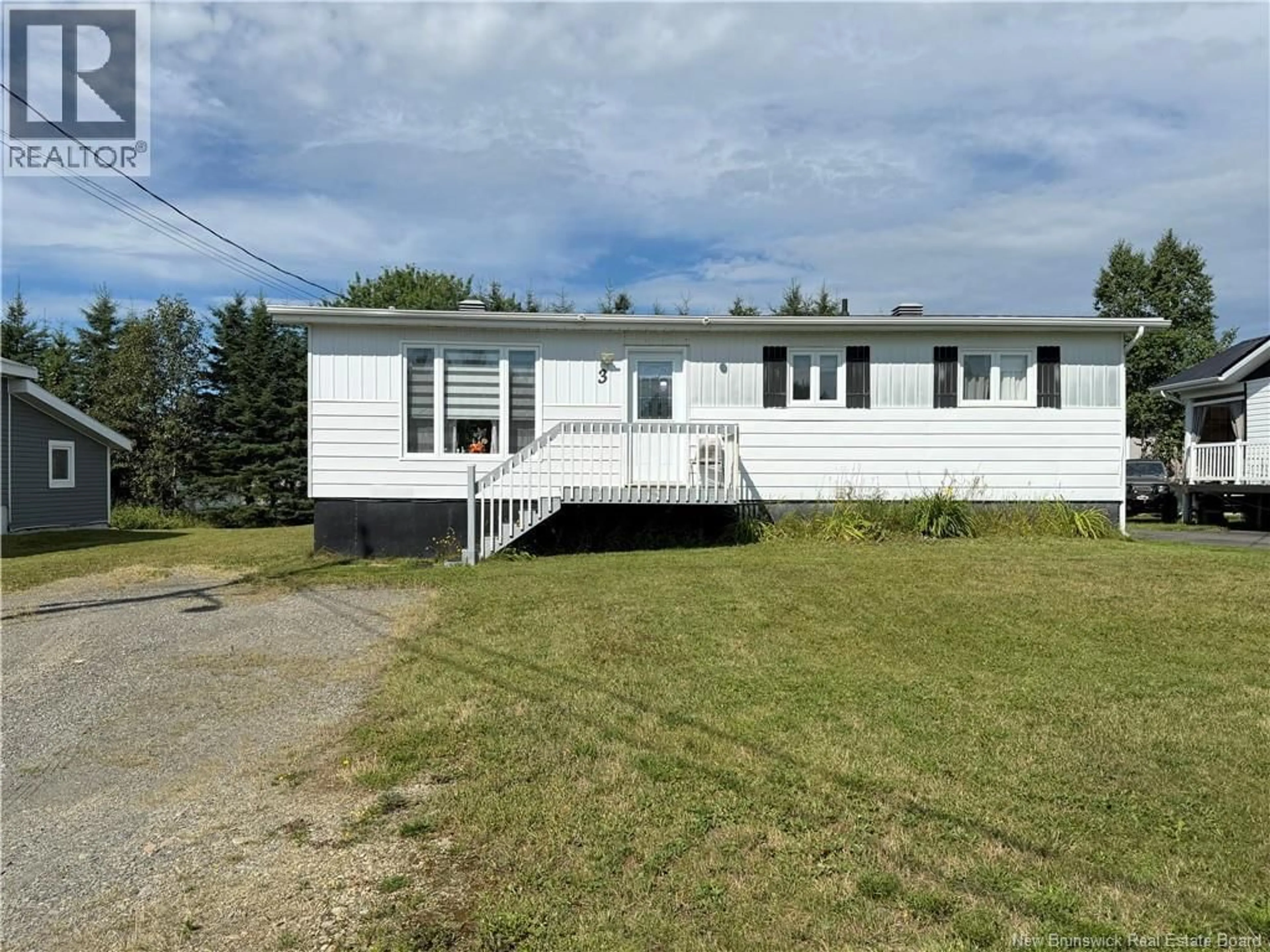 Home with vinyl exterior material, unknown for 3 RESTIGOUCHE STREET, Kedgwick New Brunswick E8B1J6