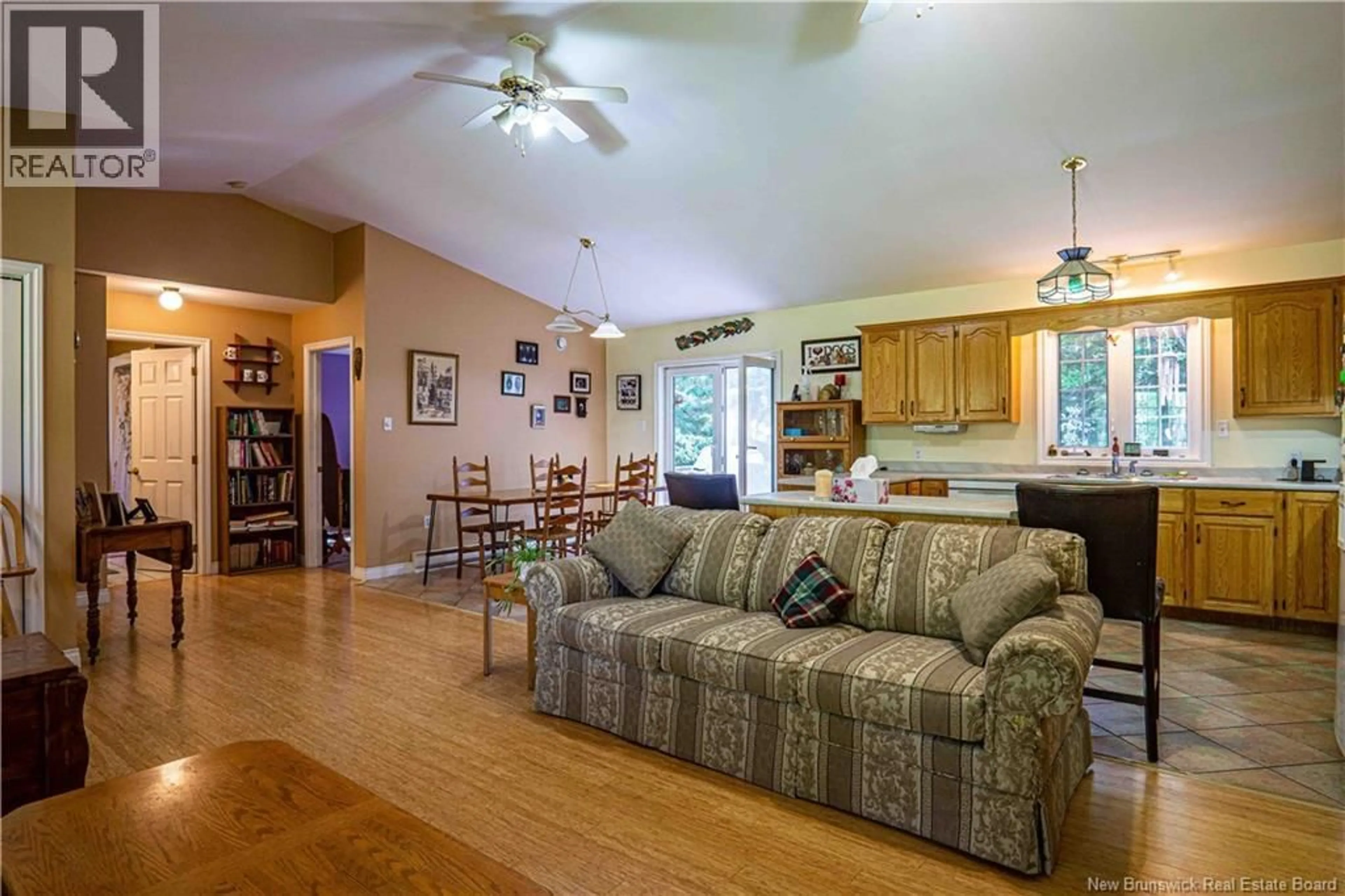 Living room with furniture, unknown for 252 RAILING ROAD, Lincoln New Brunswick E3B7G8