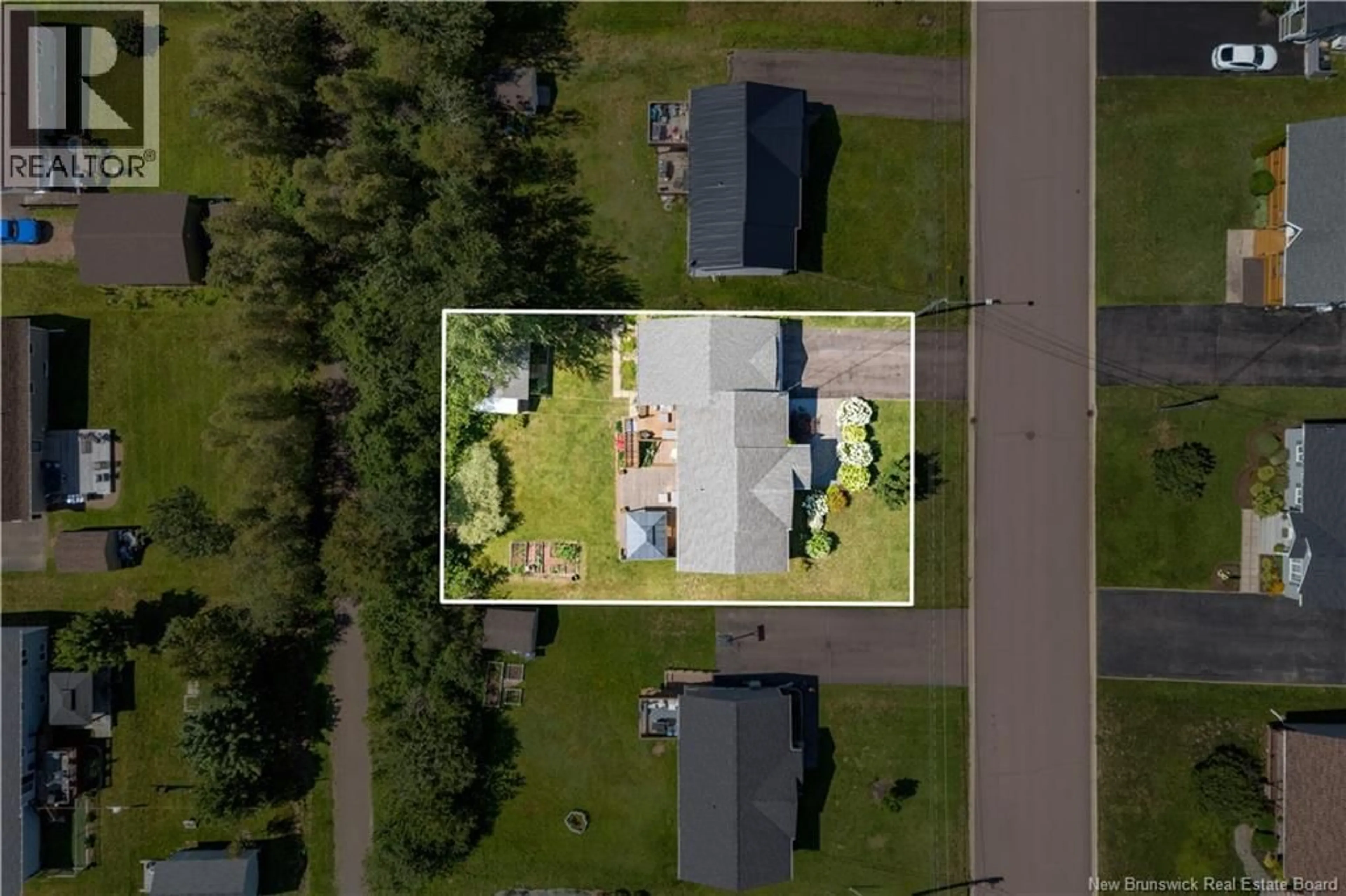 A pic from outside/outdoor area/front of a property/back of a property/a pic from drone, street for 59 NICOLAS STREET, Dieppe New Brunswick E1A8N3