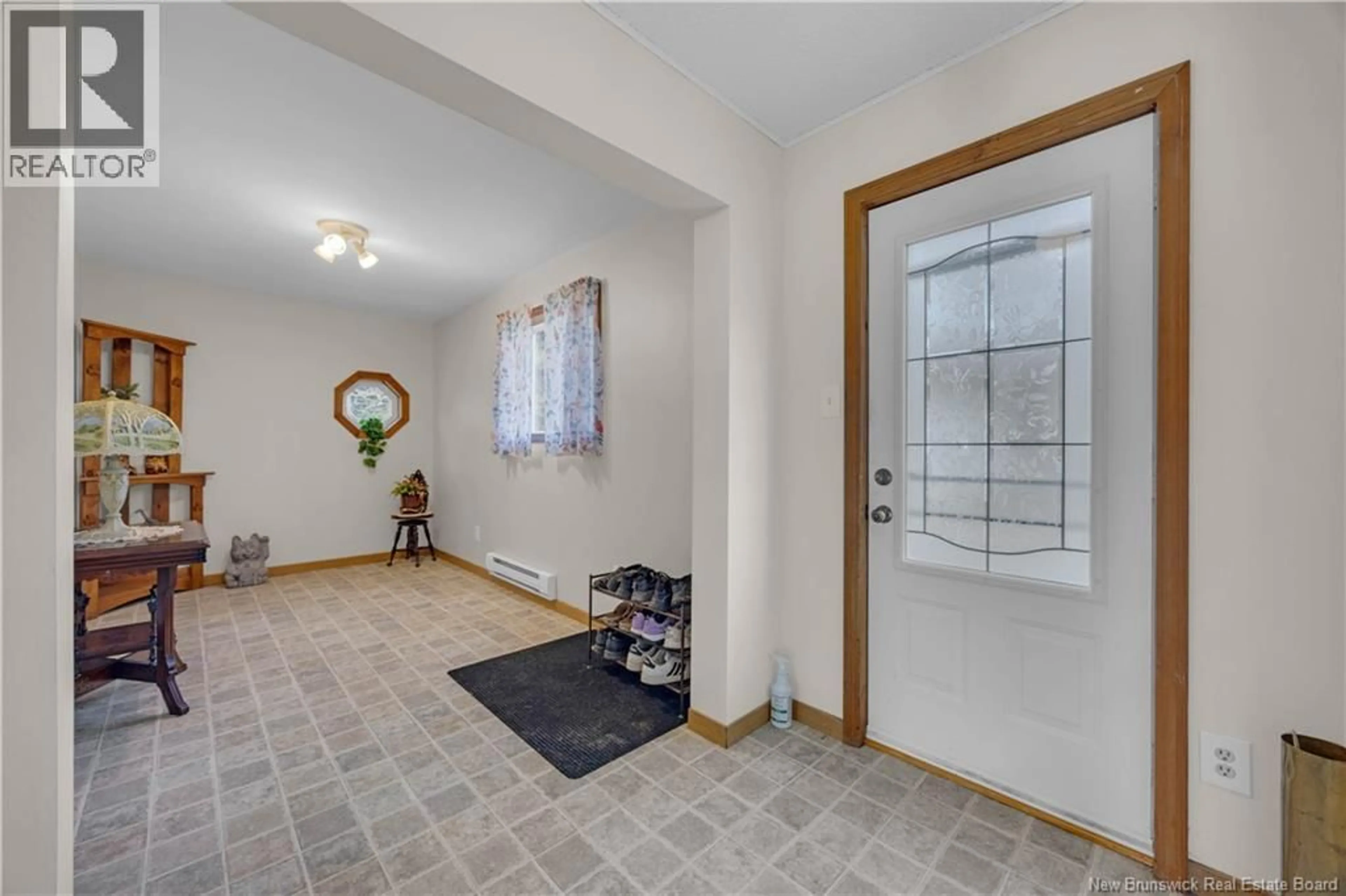 Indoor entryway for 23 - 33 FILLMORE LANE, Saint John New Brunswick E2N1R5
