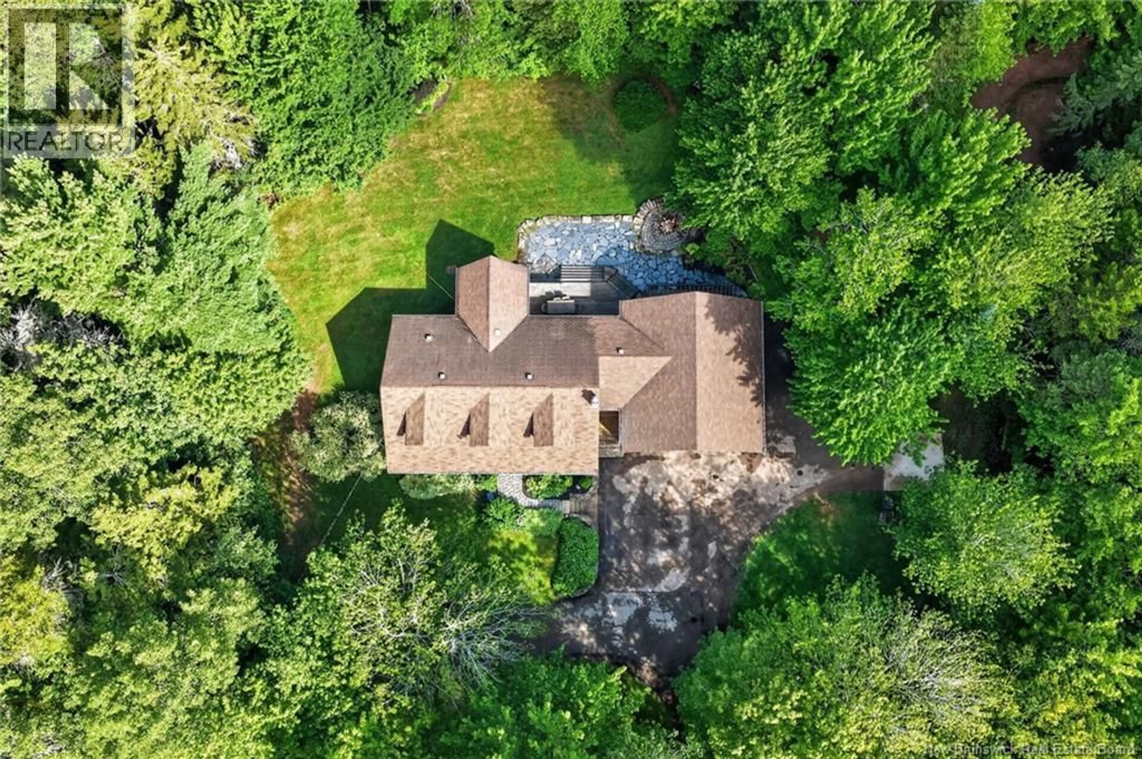 A pic from outside/outdoor area/front of a property/back of a property/a pic from drone, forest/trees view for 142 NIAGARA, Lower Coverdale New Brunswick E1J1H8