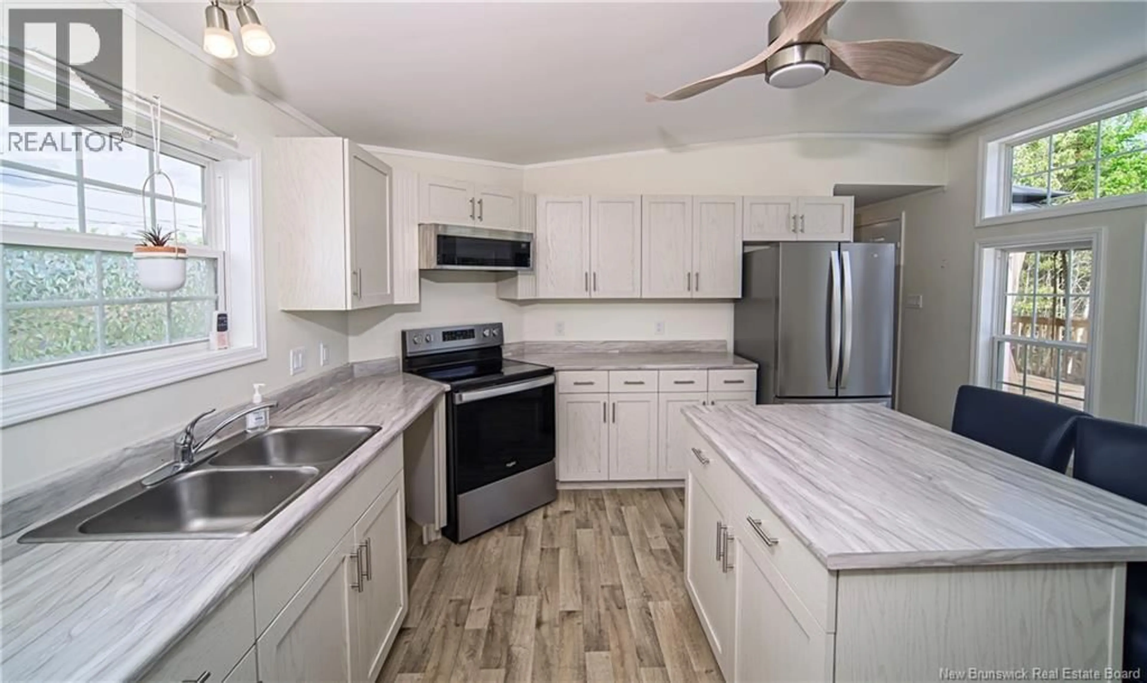Standard kitchen, unknown for 126 CARRIE STREET, Rusagonis New Brunswick E3B0T2