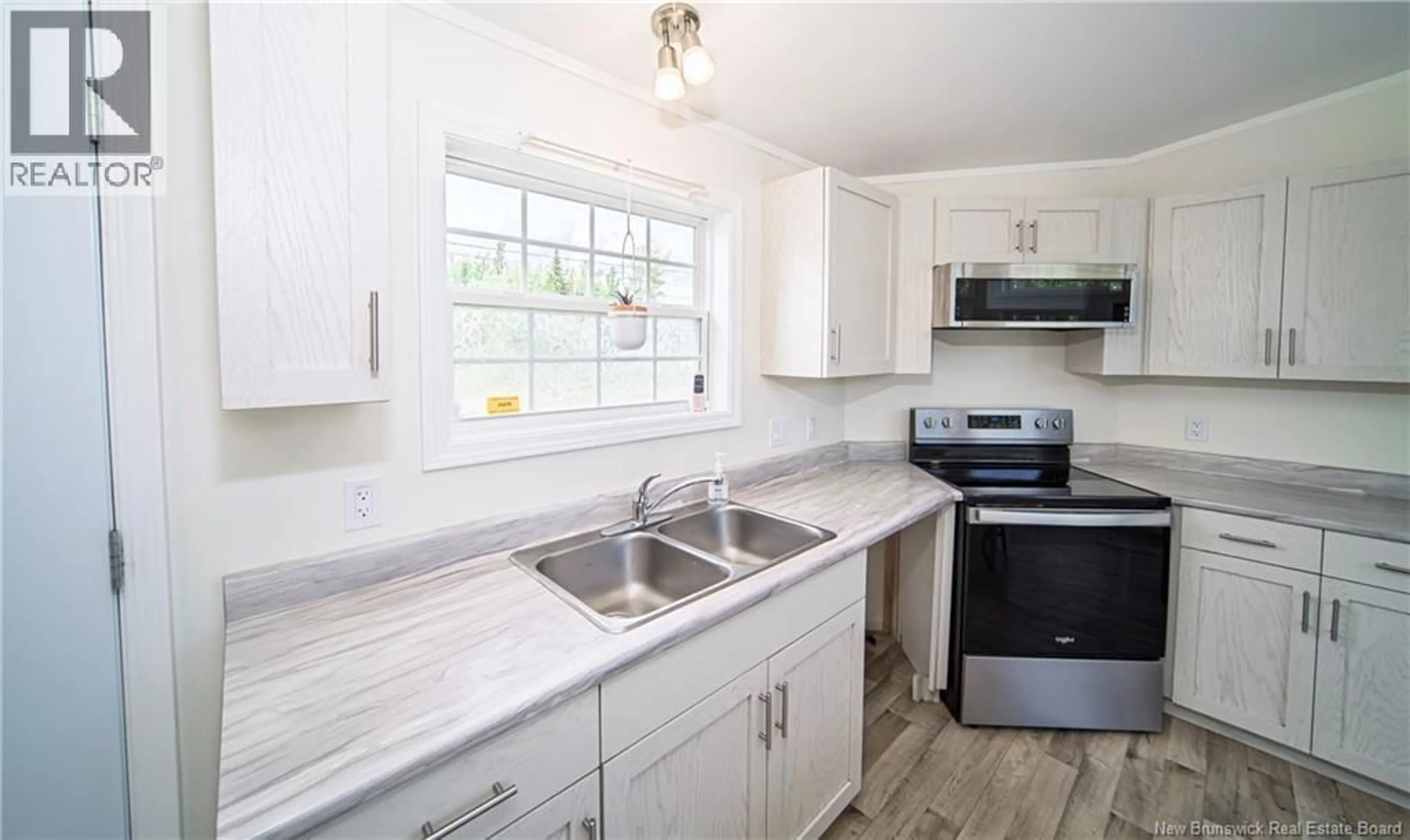 Standard kitchen, ceramic/tile floor for 126 CARRIE STREET, Rusagonis New Brunswick E3B0T2