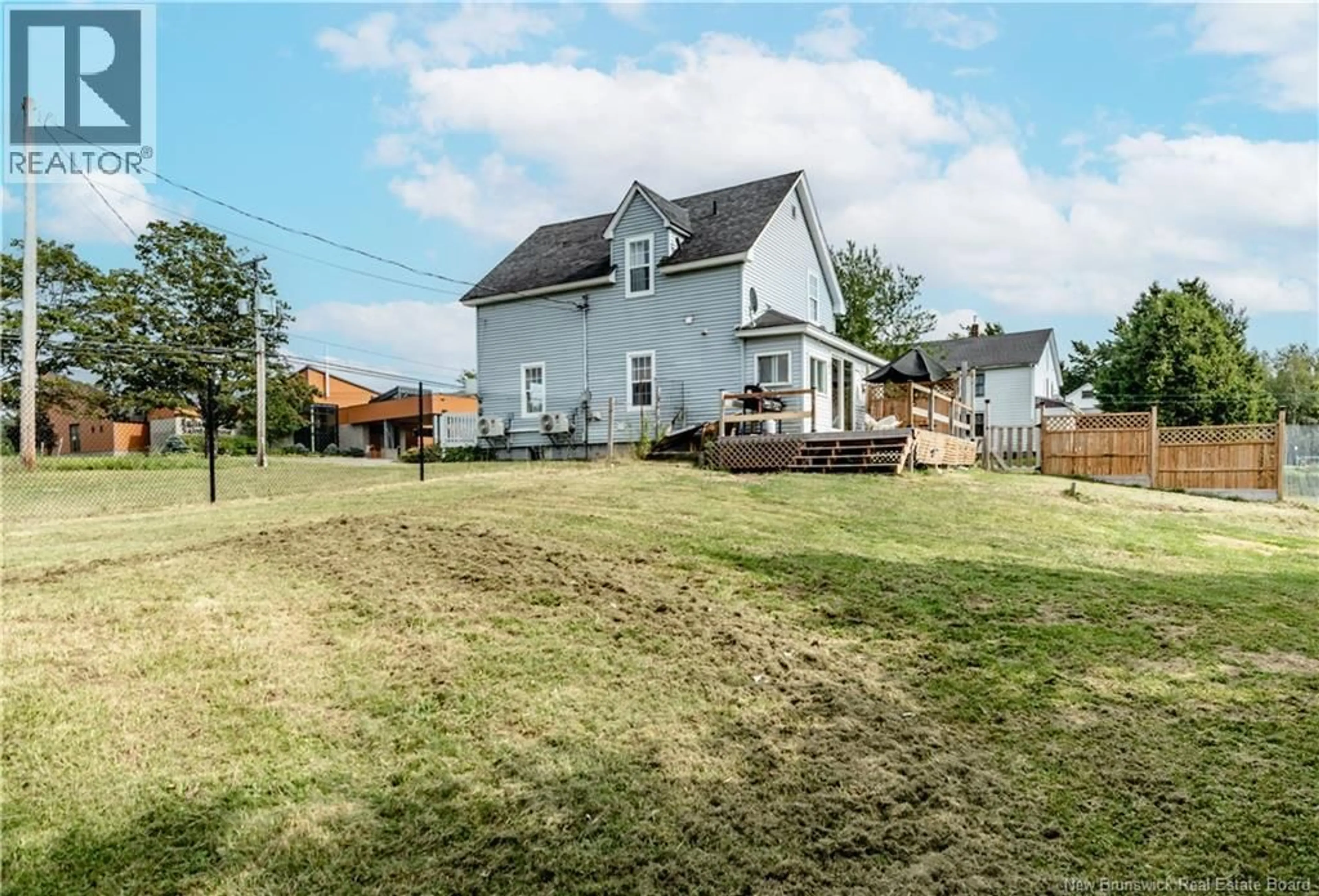 A pic from outside/outdoor area/front of a property/back of a property/a pic from drone, unknown for 7614 ROUTE 134, Sainte-Anne-De-Kent New Brunswick E4S1H3