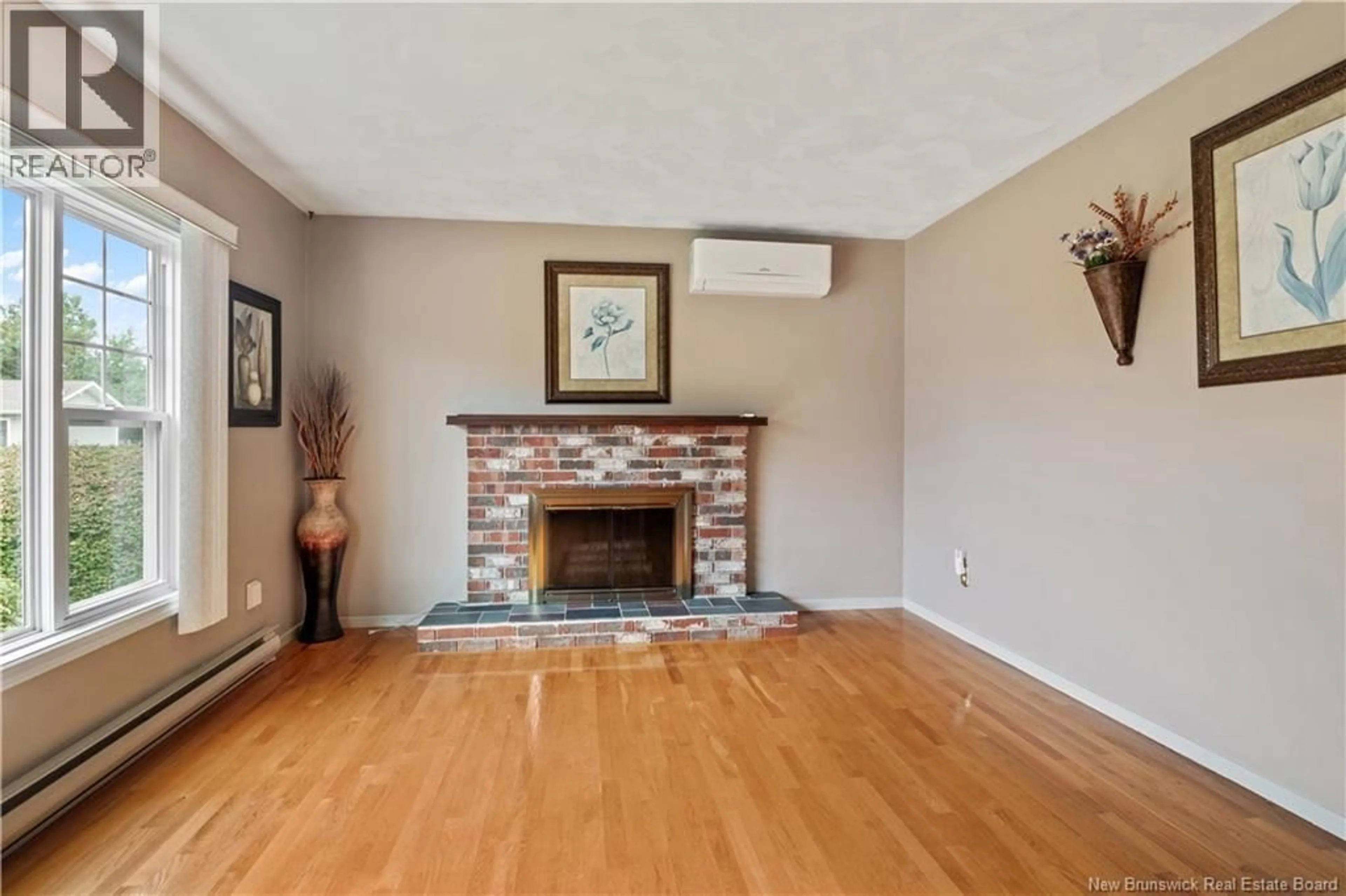 A pic of a room for 788 BERNARD, Dieppe New Brunswick E1A5B1
