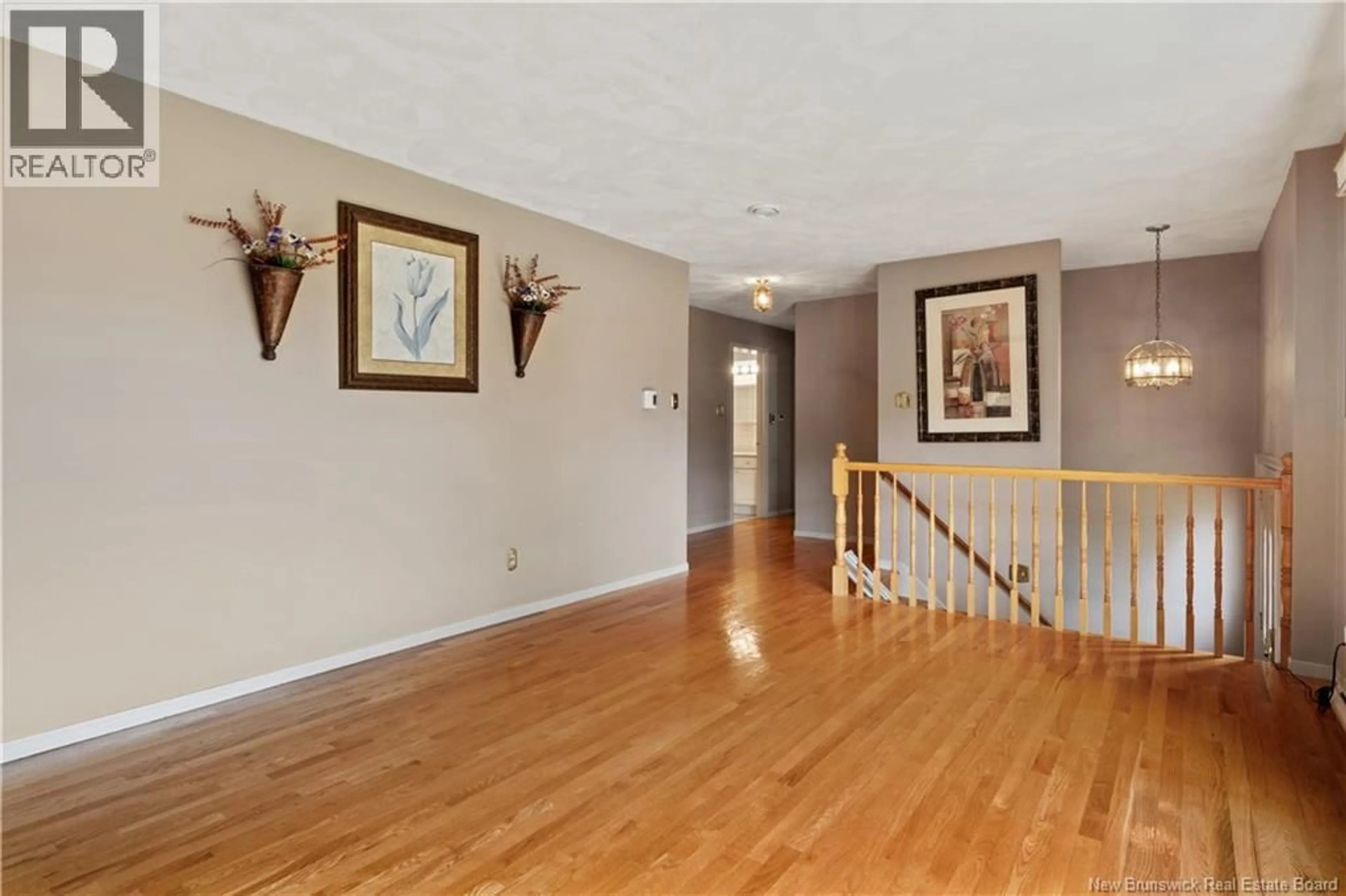 Indoor foyer for 788 BERNARD, Dieppe New Brunswick E1A5B1