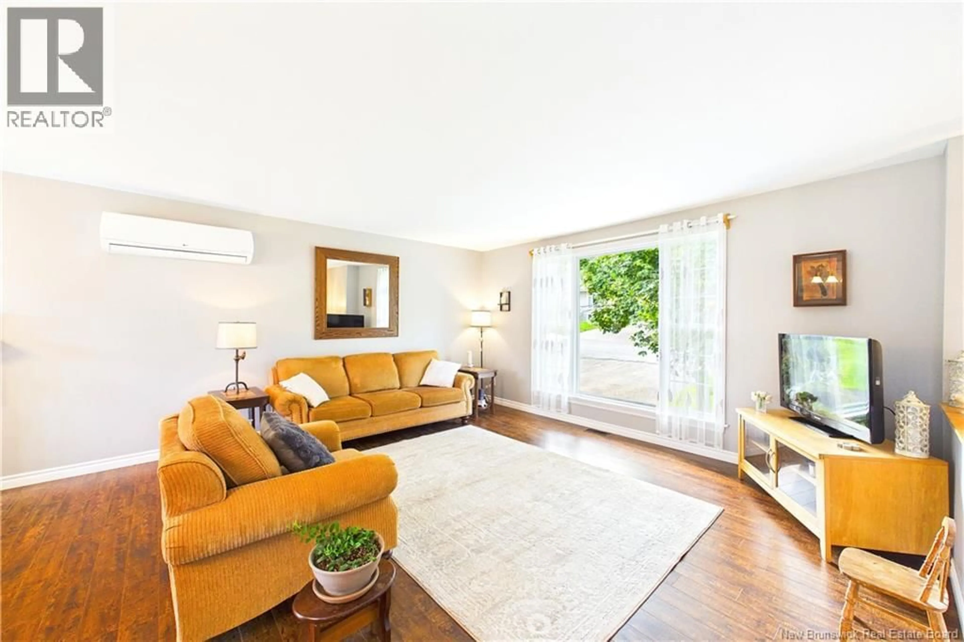 Living room with furniture, unknown for 620 PLEASANTVIEW STREET, Lutes Mountain New Brunswick E1G2S8