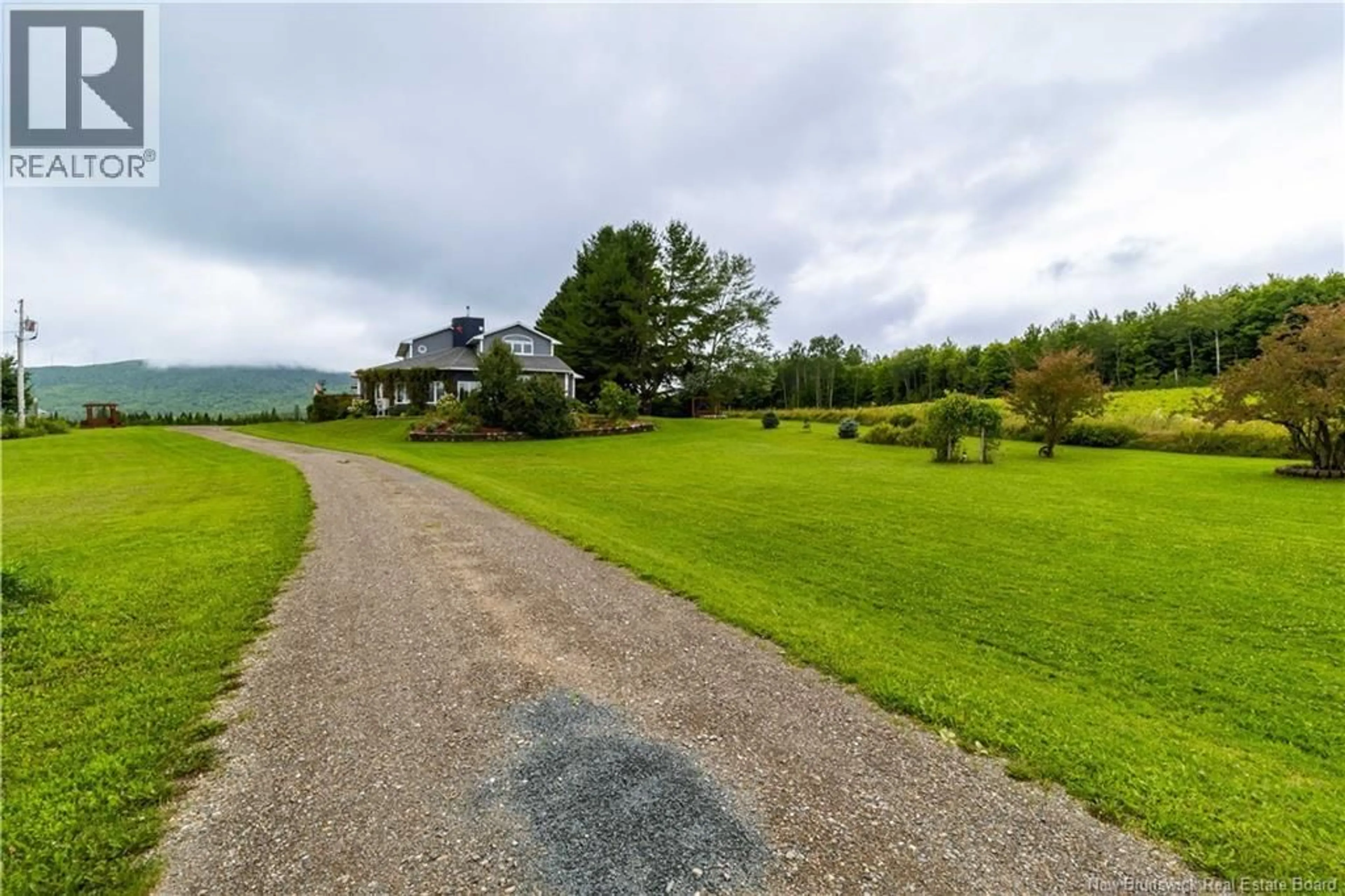 A pic from outside/outdoor area/front of a property/back of a property/a pic from drone, water/lake/river/ocean view for 4629 ROUTE 560, Upper Knoxford New Brunswick E7K2T5