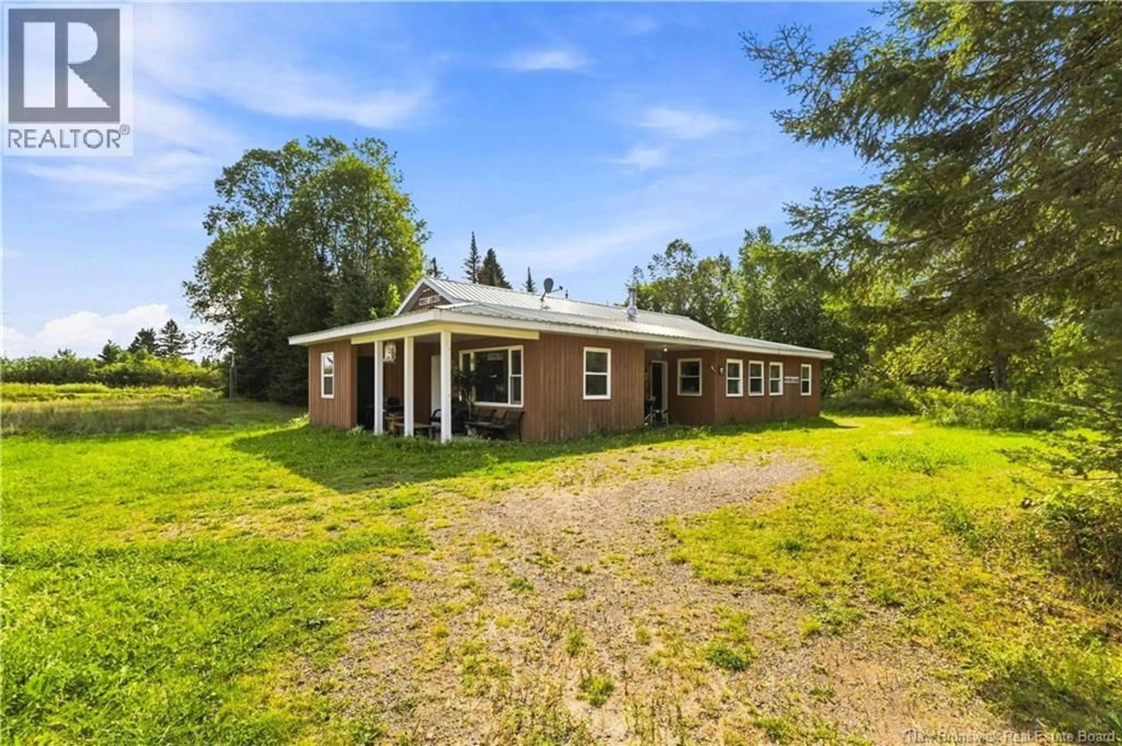 A pic from outside/outdoor area/front of a property/back of a property/a pic from drone, building for 1156 BENTON ROAD, Benton New Brunswick E7N2X5
