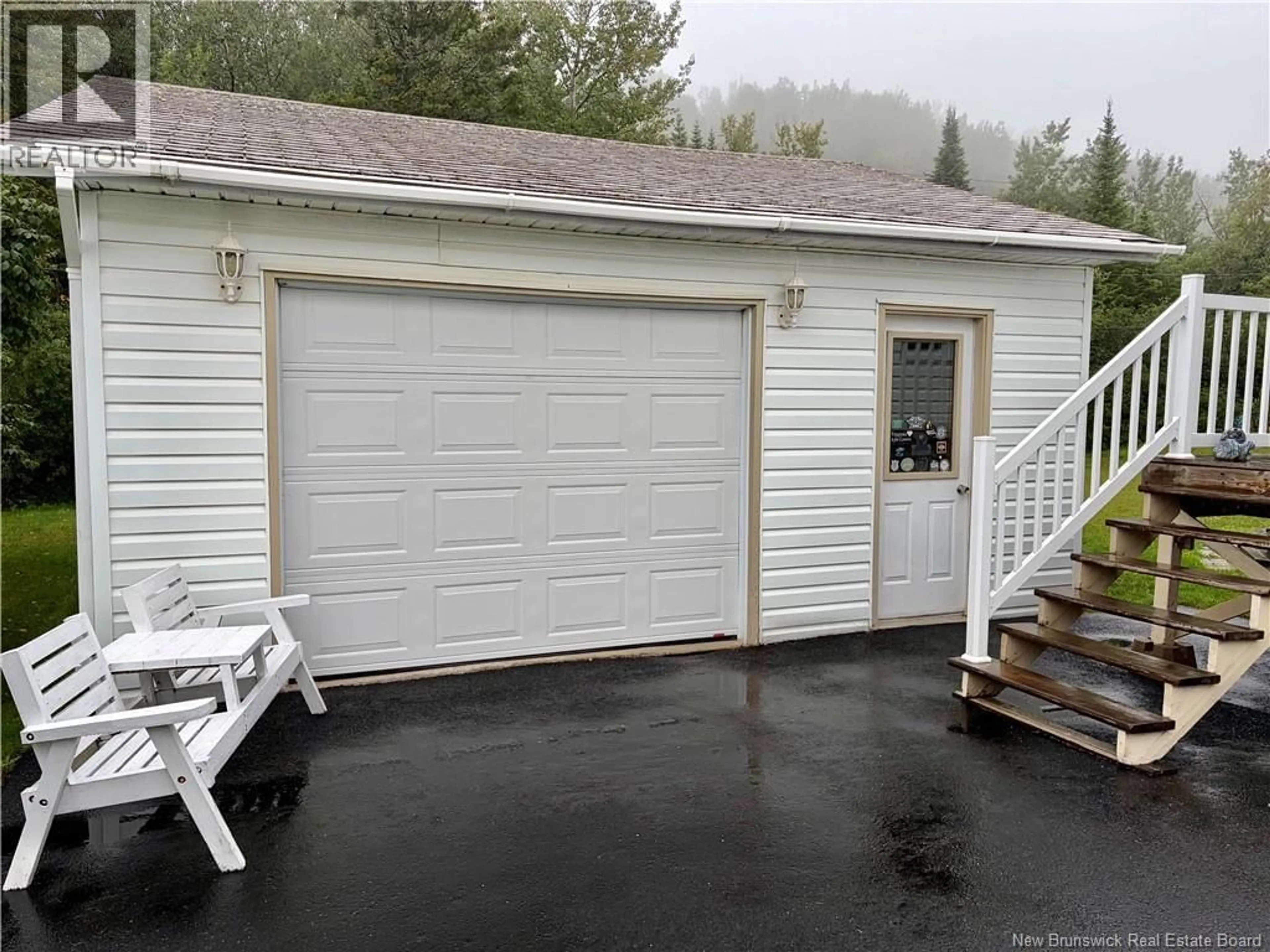 Indoor garage for 344 WELLINGTON, Dalhousie New Brunswick E8C2W6