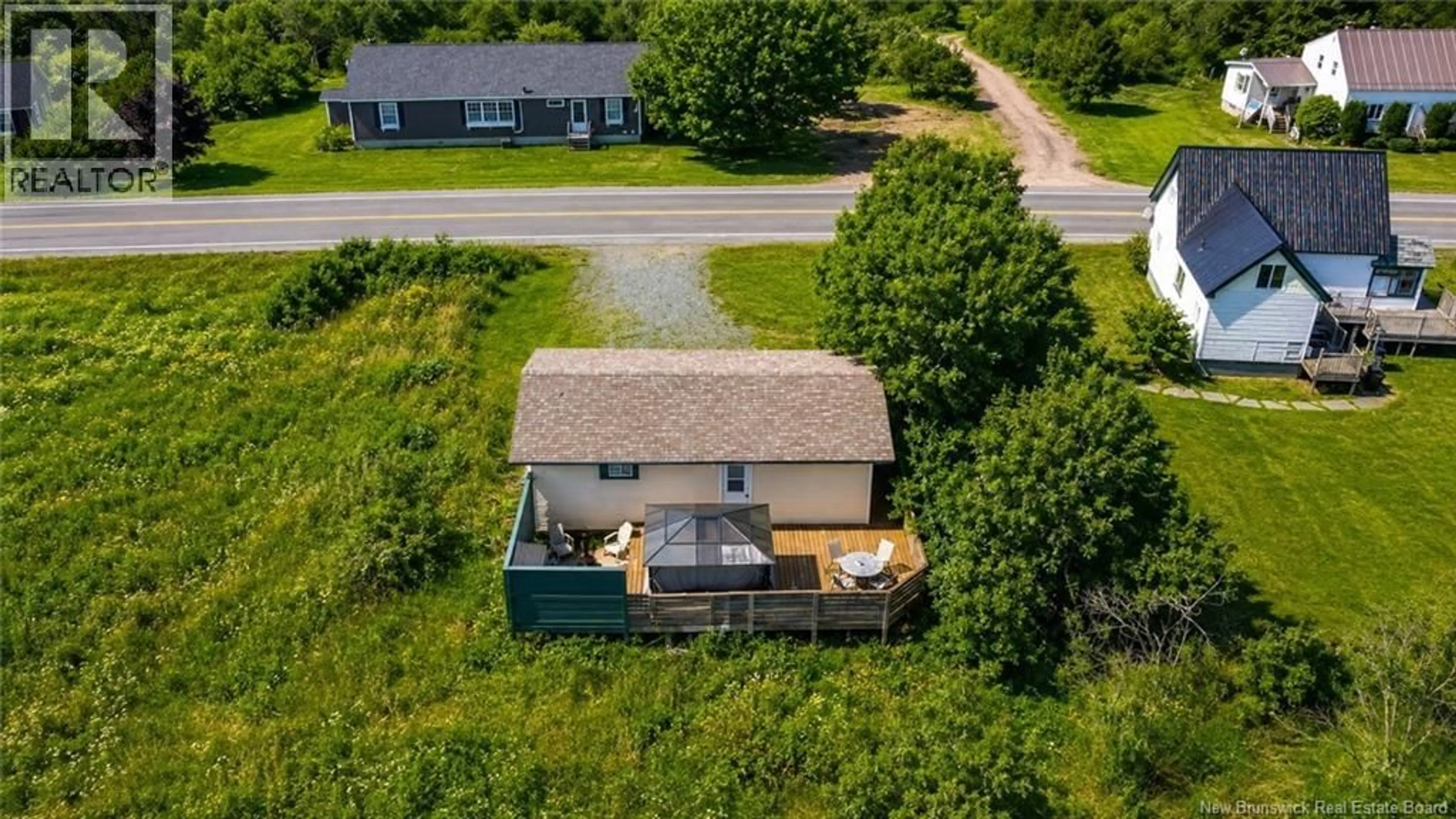 A pic from outside/outdoor area/front of a property/back of a property/a pic from drone, water/lake/river/ocean view for 905 ROUTE 776, Grand Manan New Brunswick E5G4L3