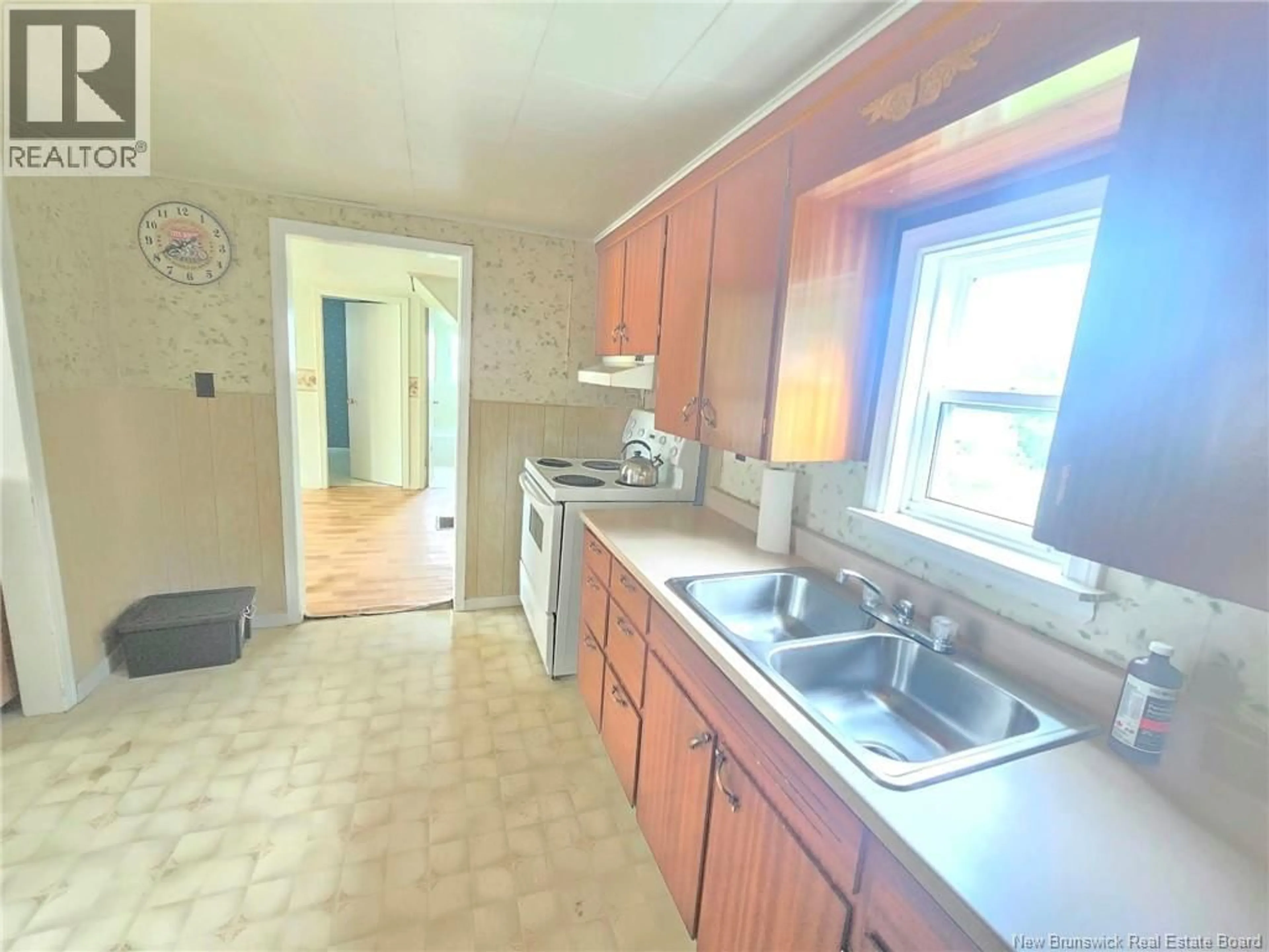 Standard kitchen, unknown for 163 INDIAN GARDEN ROAD, Red Bank New Brunswick E9E1T1