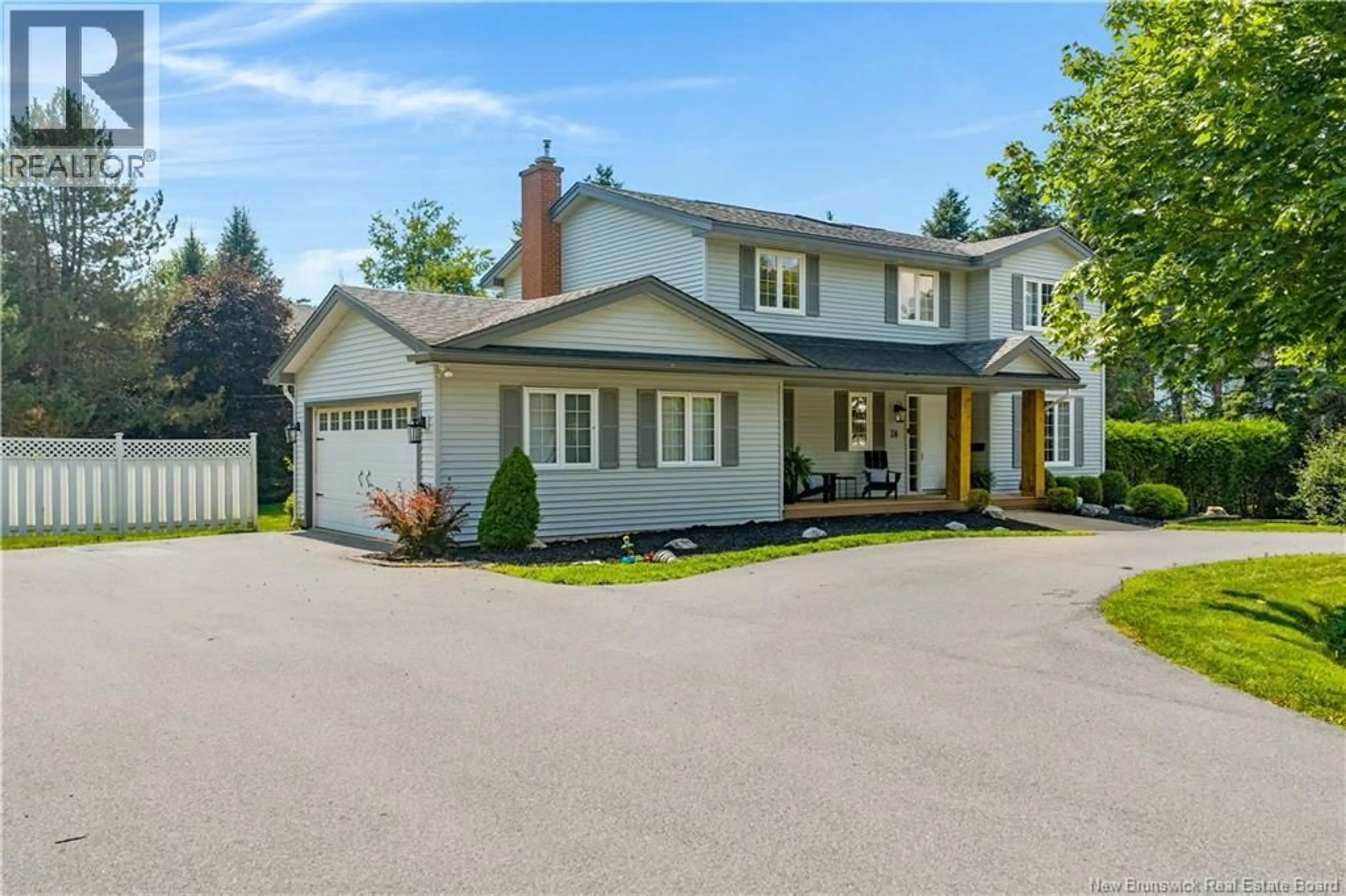 A pic from outside/outdoor area/front of a property/back of a property/a pic from drone, street for 78 HIGHLAND AVENUE, Rothesay New Brunswick E2E5N9