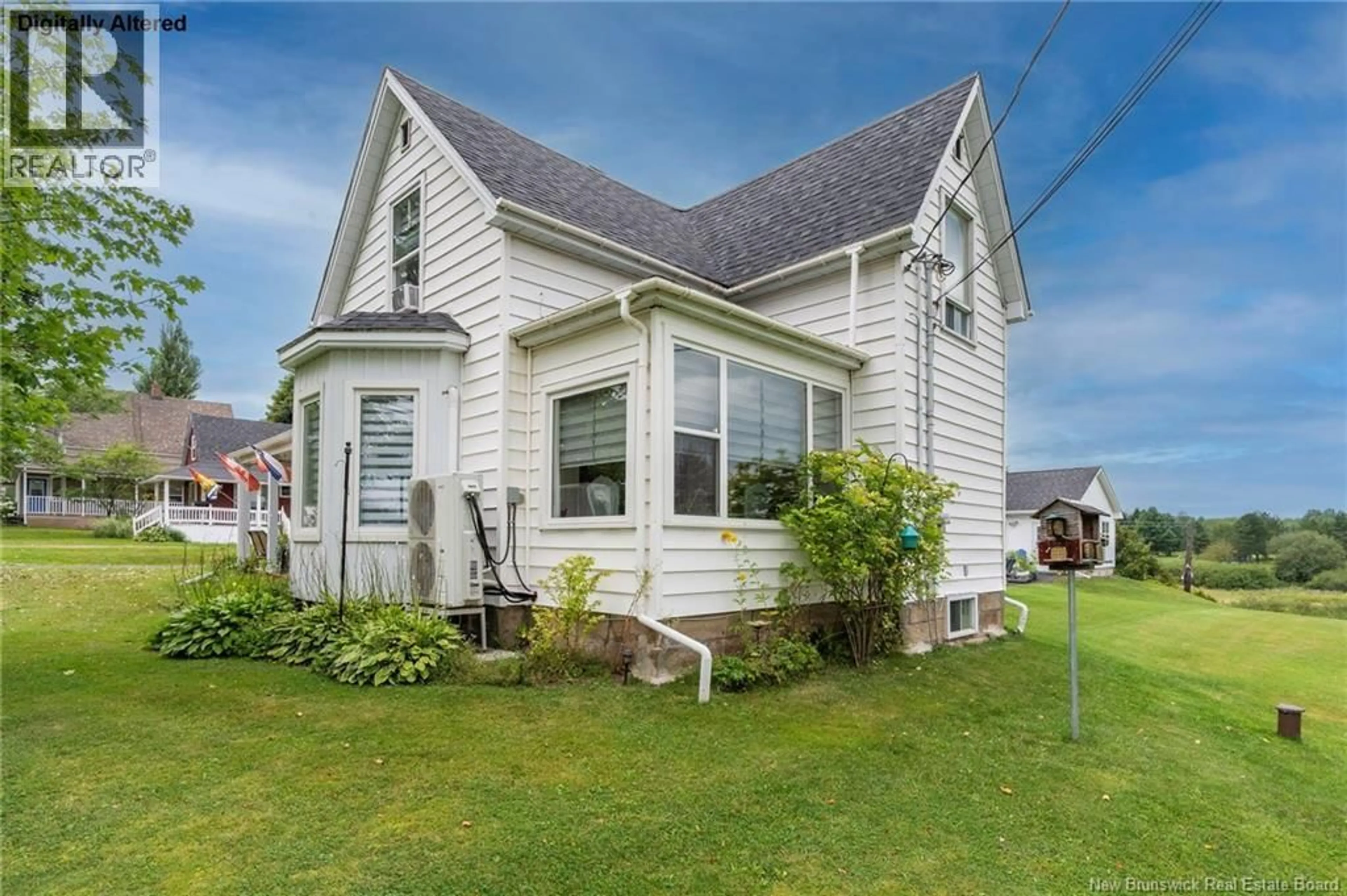 Home with vinyl exterior material, street for 172 LA VALLEE, Memramcook New Brunswick E4K2A6
