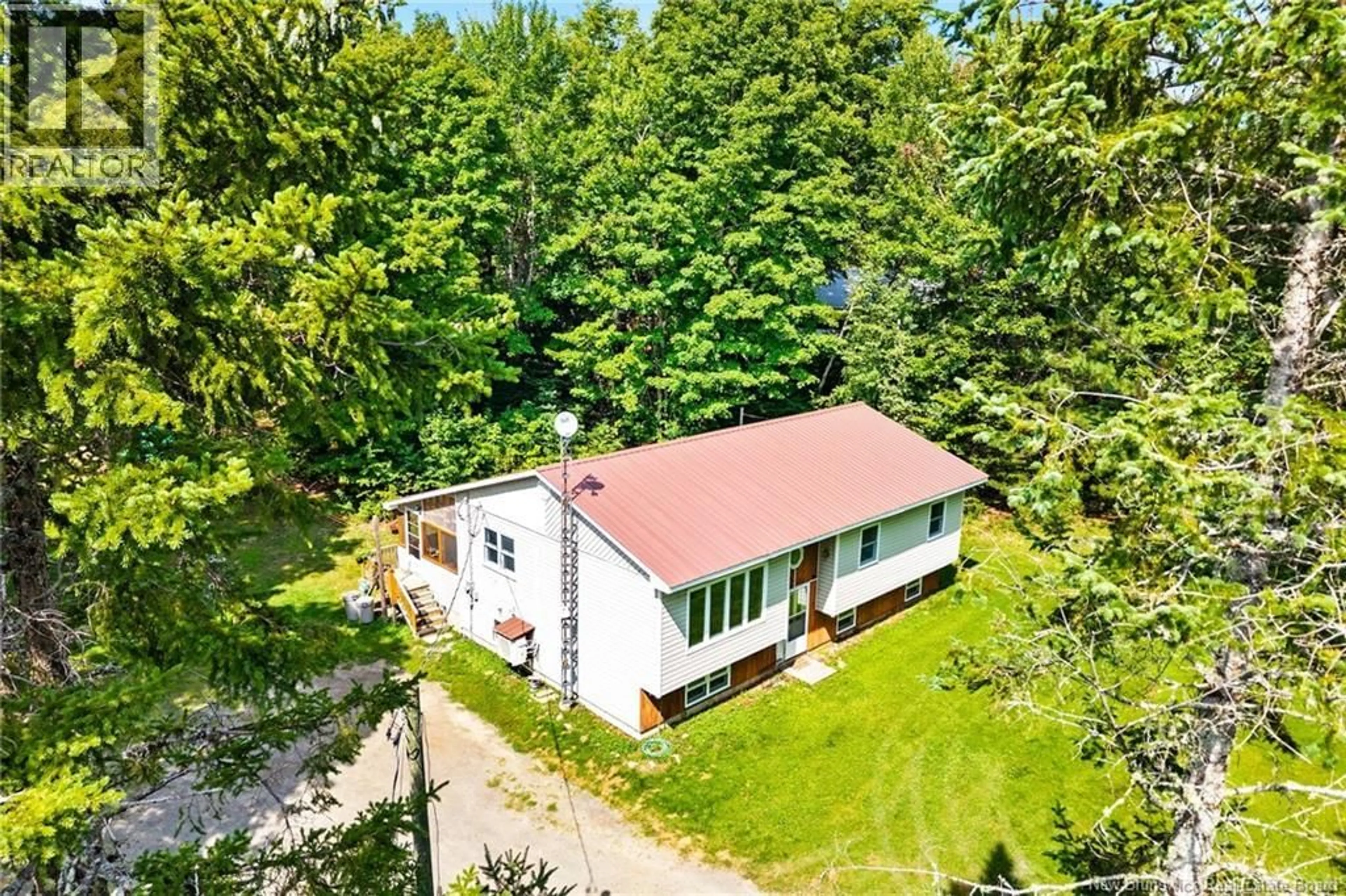 A pic from outside/outdoor area/front of a property/back of a property/a pic from drone, unknown for 45 ZIONVILLE ROAD, Taymouth New Brunswick E6C1Z6