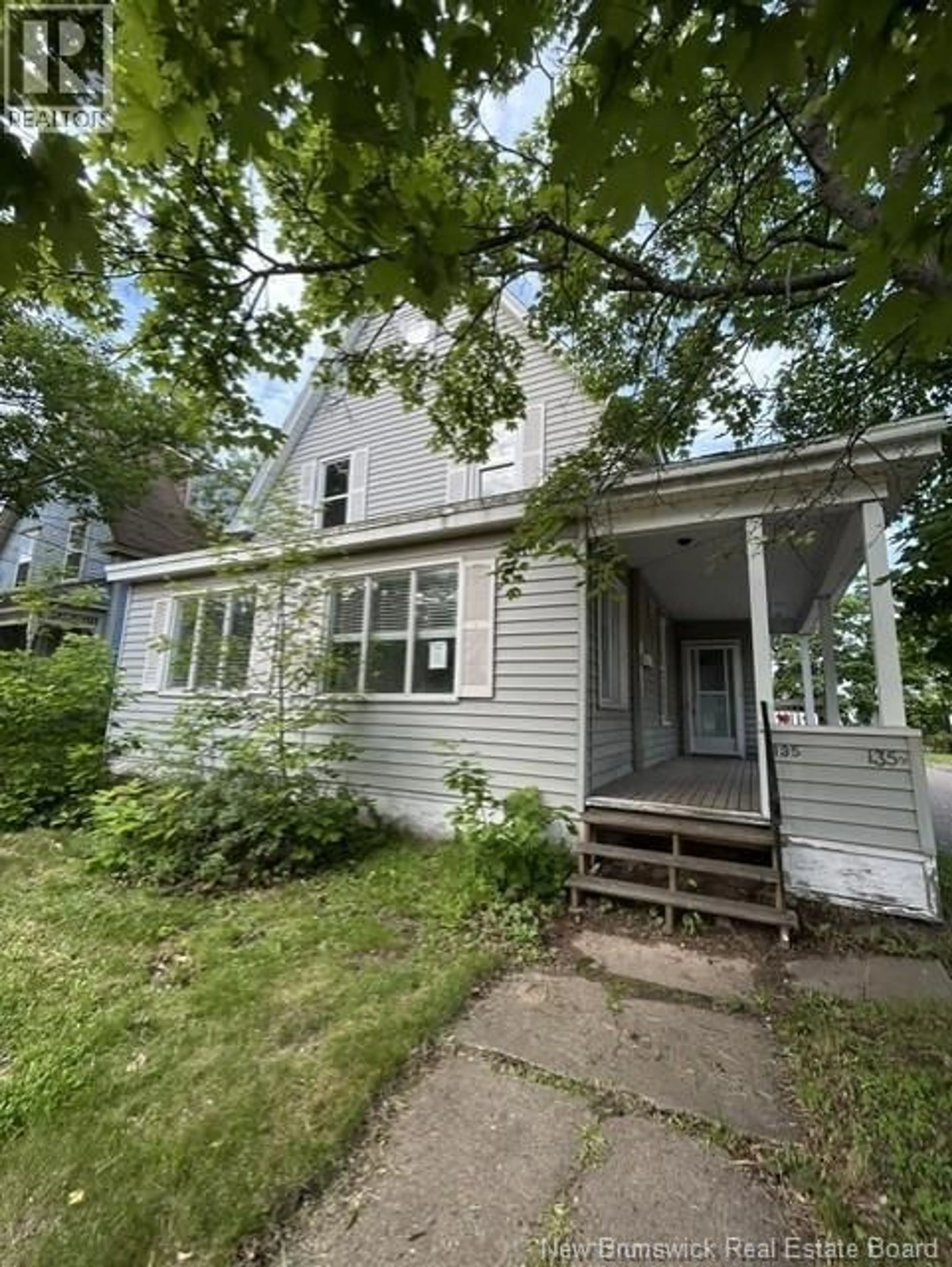 Home with vinyl exterior material, street for 135 ARCHIBALD STREET, Moncton New Brunswick E1C5J5
