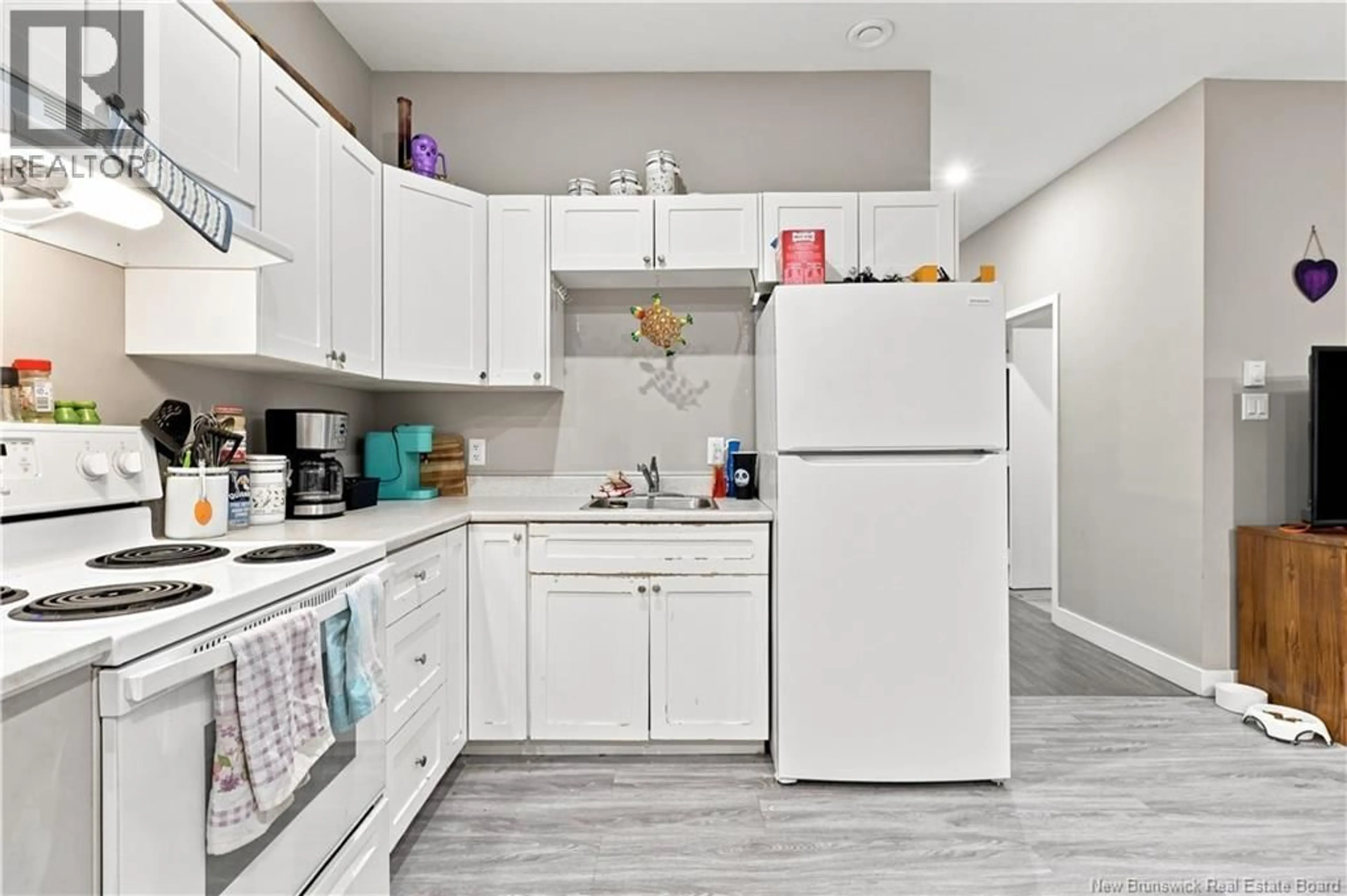 Standard kitchen, unknown for 214 MAIN STREET, Minto New Brunswick E4B3R3