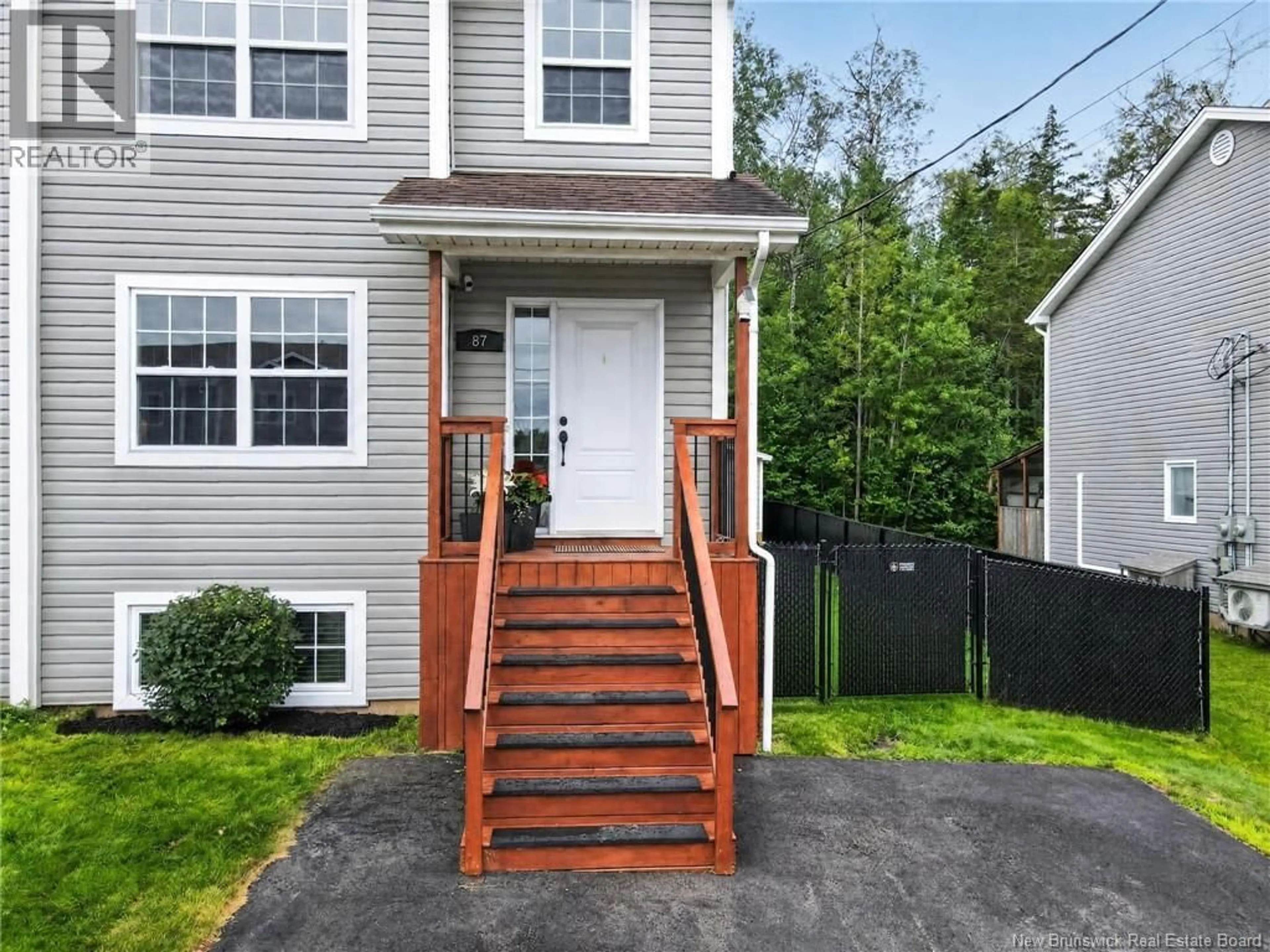 Home with vinyl exterior material, street for 87 DES ERABLES, Dieppe New Brunswick E1A9B1