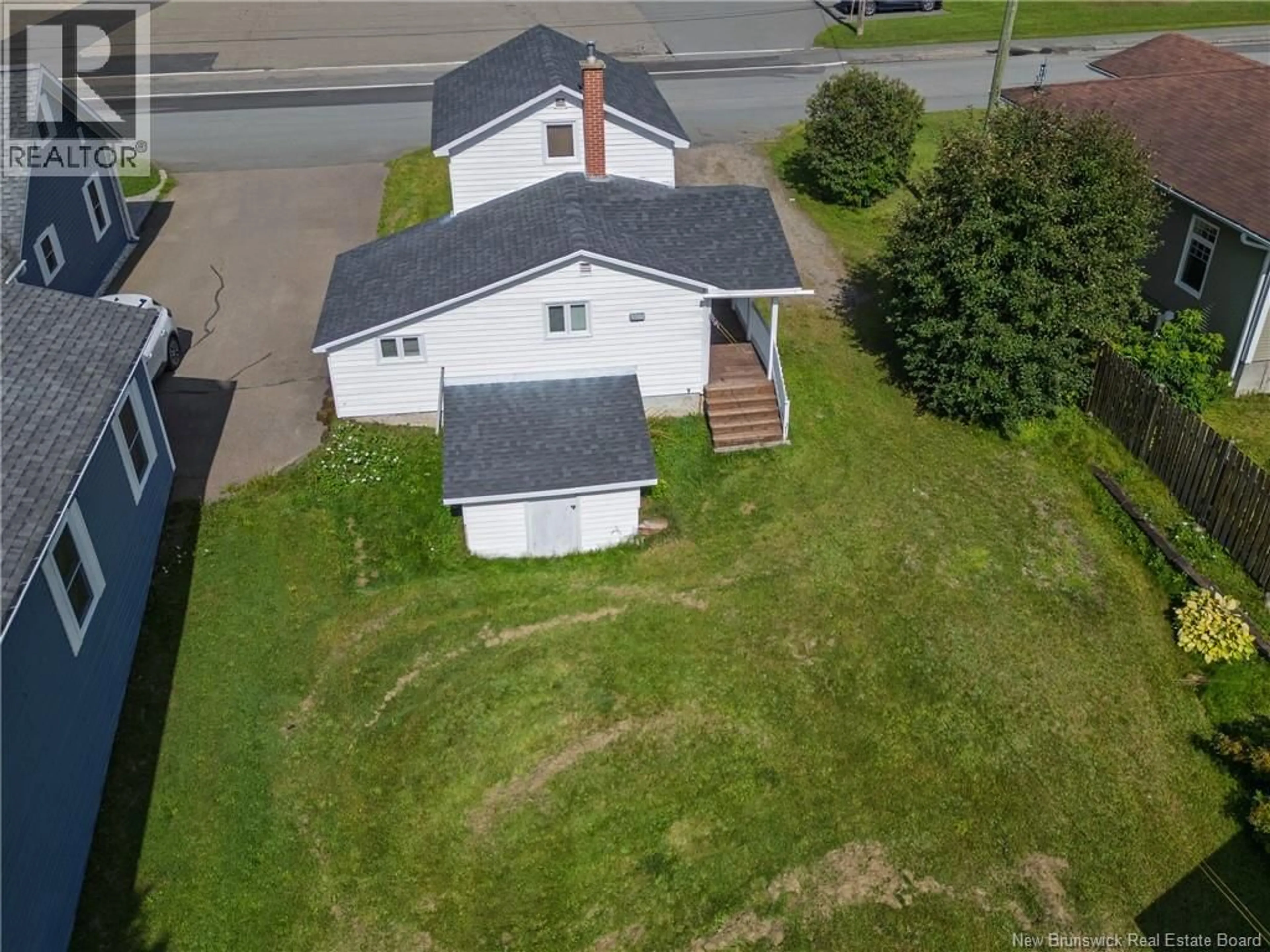 A pic from outside/outdoor area/front of a property/back of a property/a pic from drone, street for 231 ST GEORGES, Grand Falls New Brunswick E3Y1C3