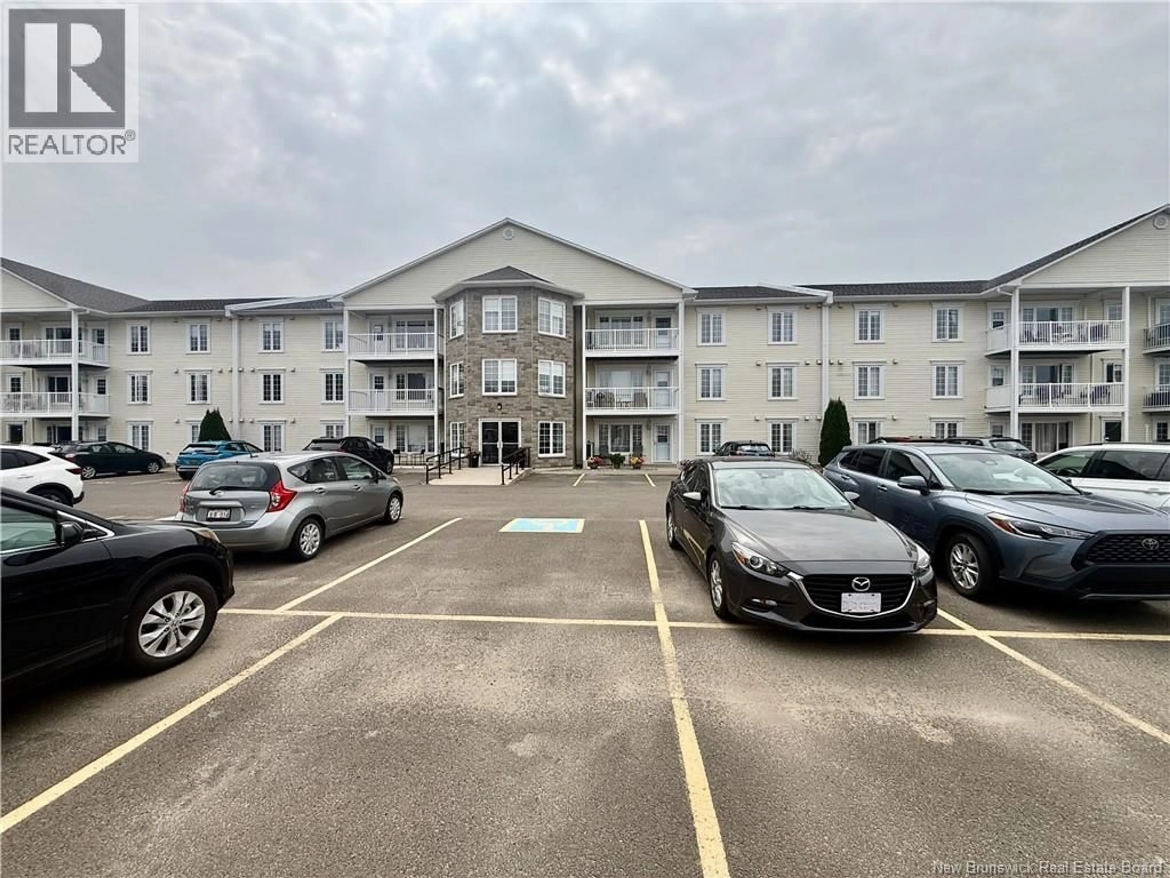 Unknown for 327 - 130 LIAN STREET, Fredericton New Brunswick E3C0G4
