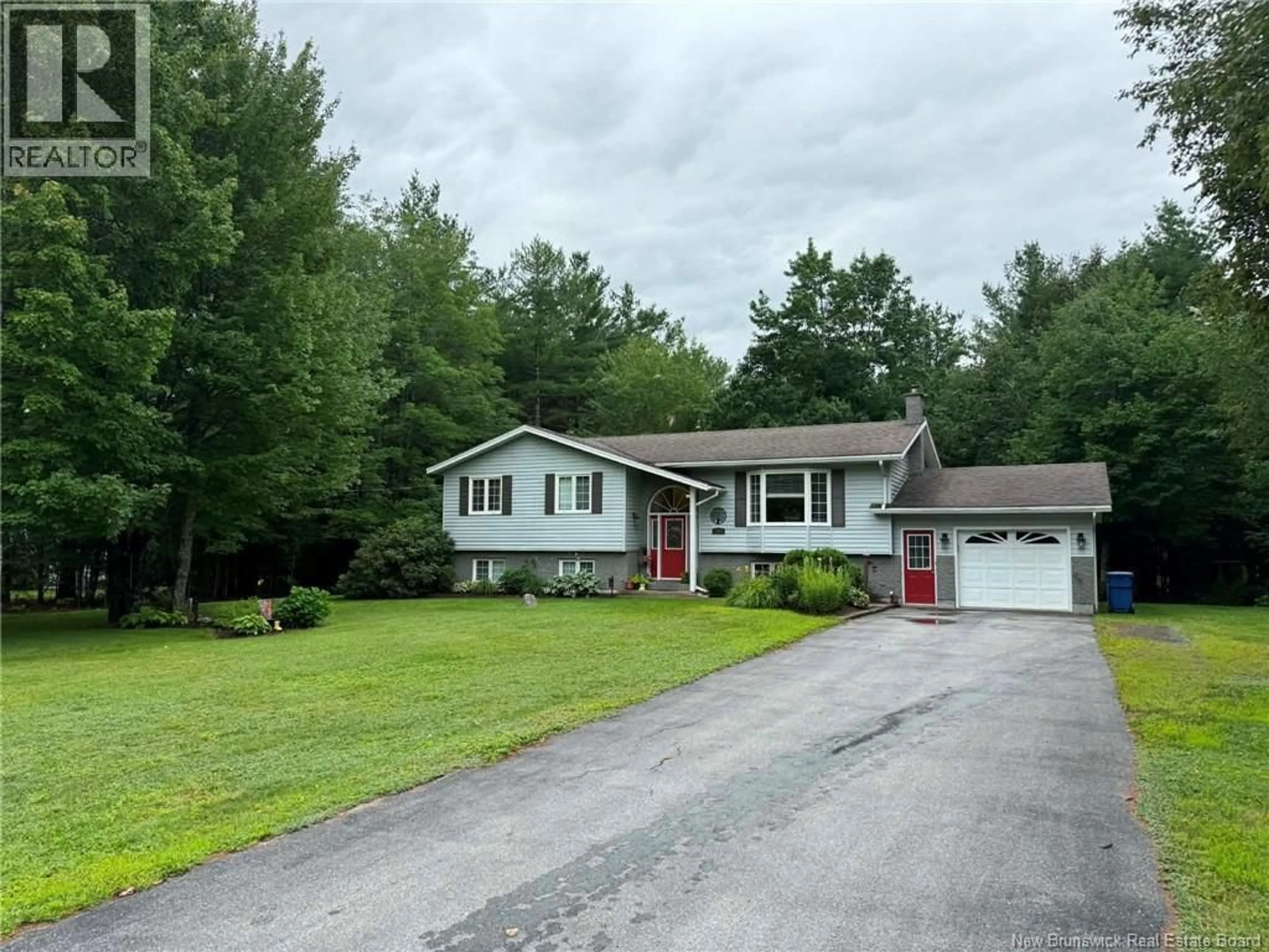 A pic from outside/outdoor area/front of a property/back of a property/a pic from drone, street for 125 TANAR STREET, Miramichi New Brunswick E1V6H5