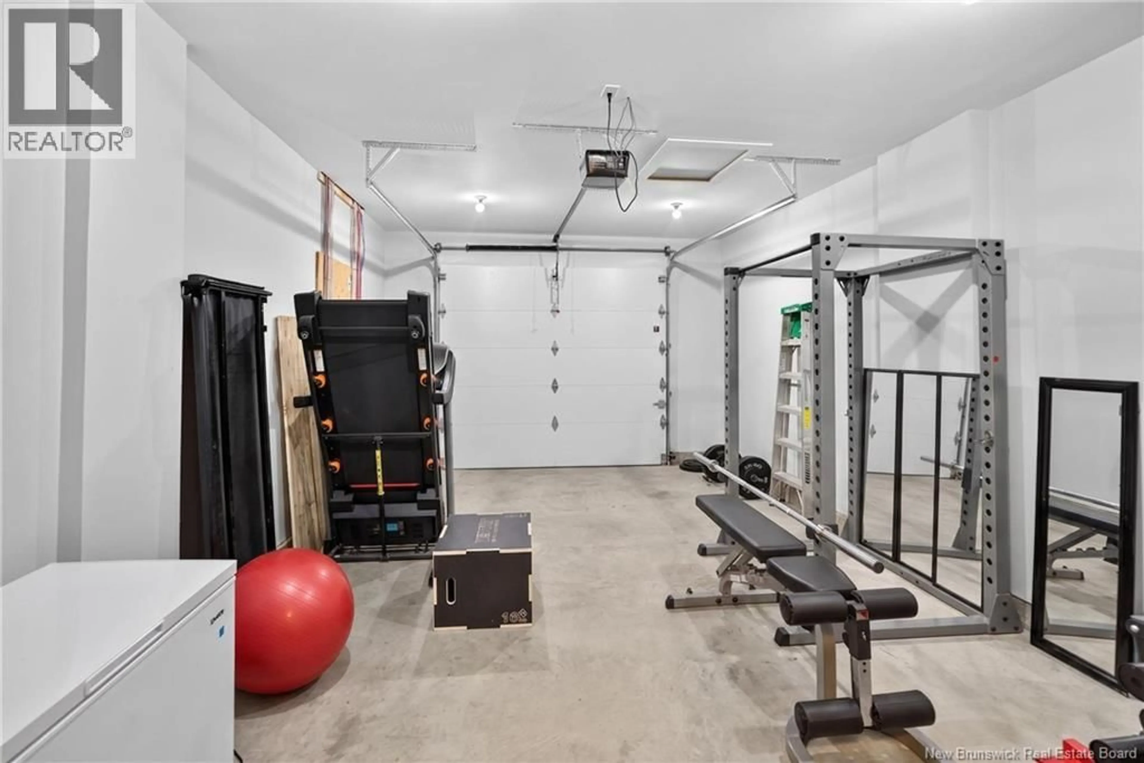 Gym or fitness room for 73 DEWITT ACRES, Fredericton New Brunswick E3A6S3