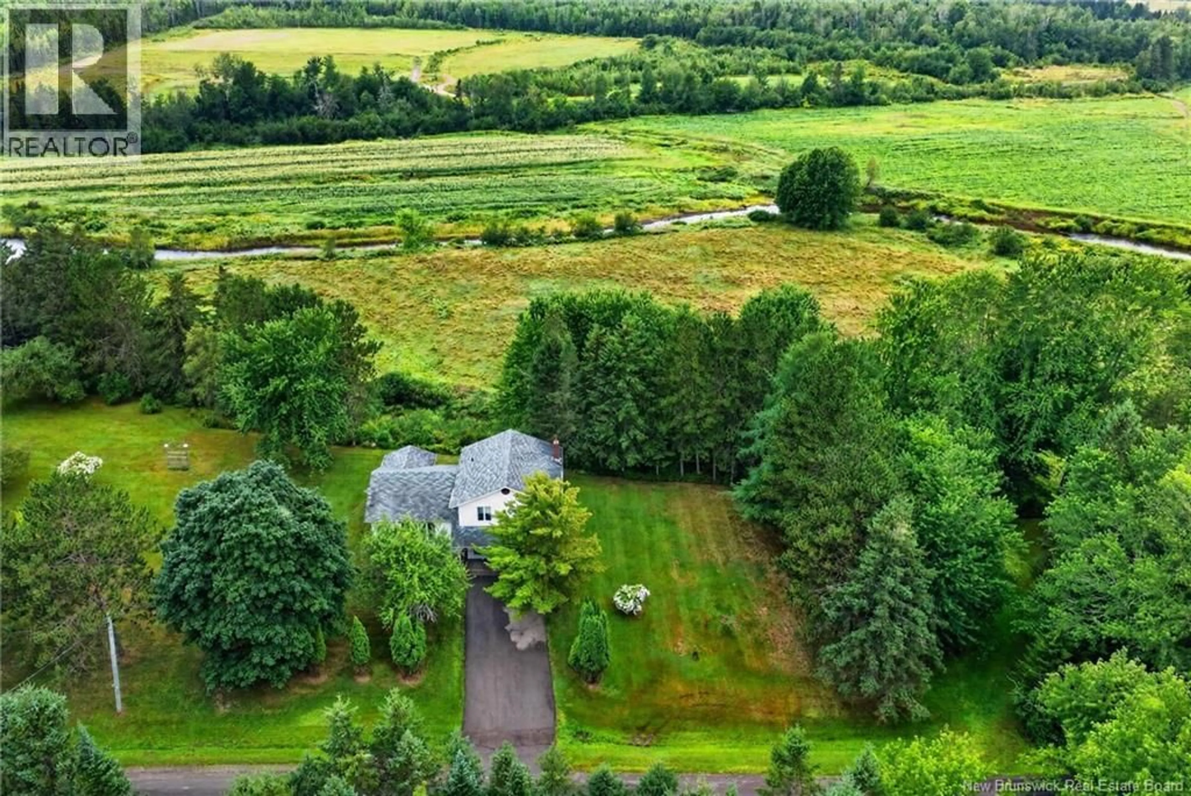 A pic from outside/outdoor area/front of a property/back of a property/a pic from drone, unknown for 47 MOLLINS ROAD, Salisbury New Brunswick E4J2W8