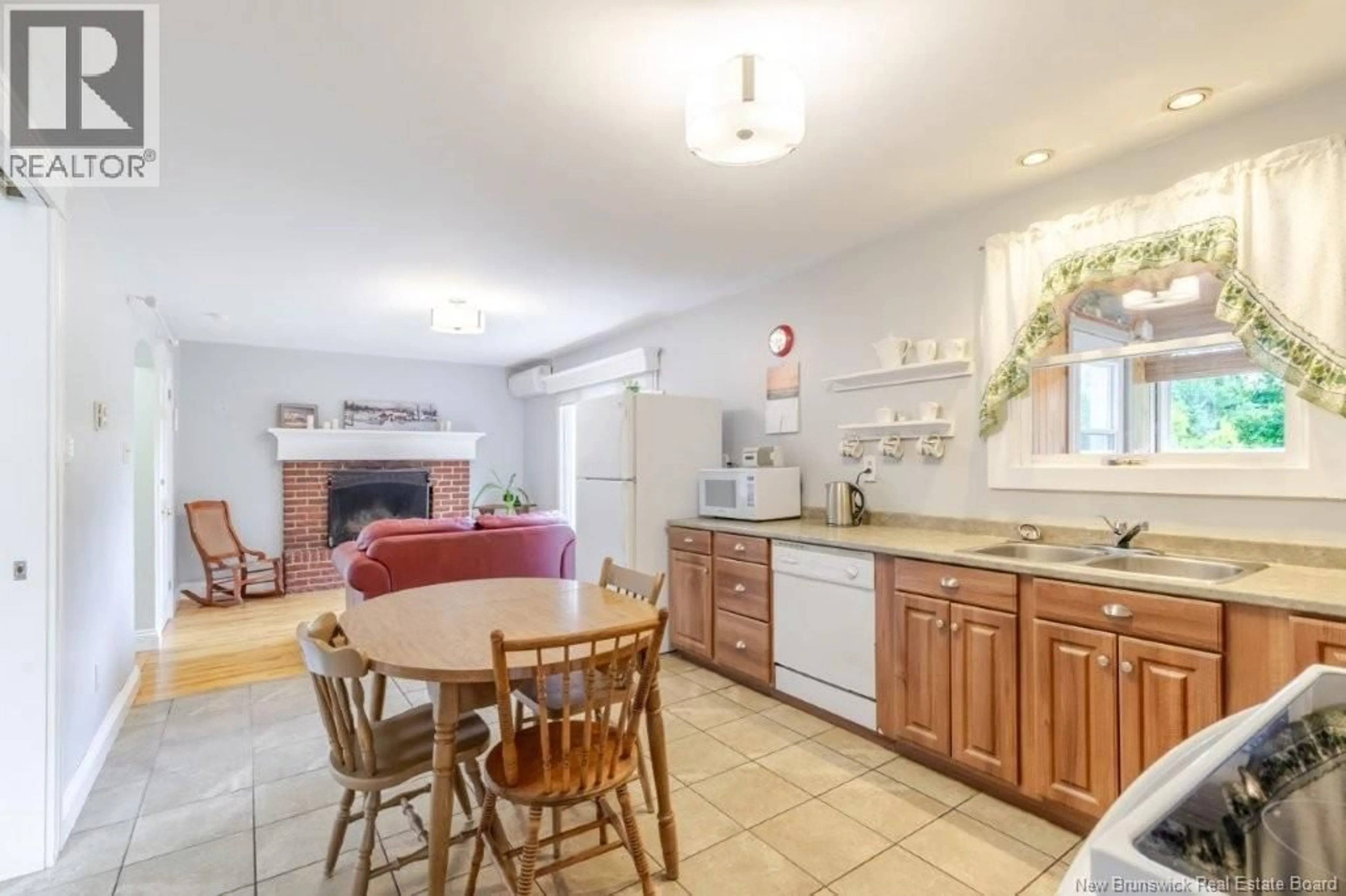 Open concept kitchen, unknown for 23 PRICE ROAD, Penniac New Brunswick E3A8Y5