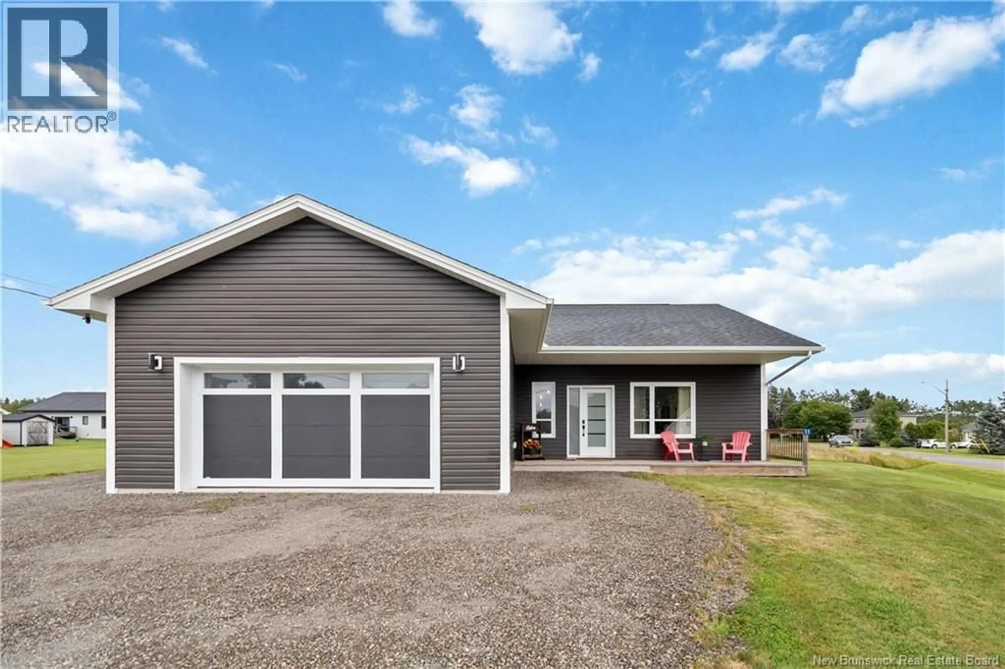 Home with vinyl exterior material, unknown for 11 RIVERSIDE DRIVE, Petitcodiac New Brunswick E4Z0K7