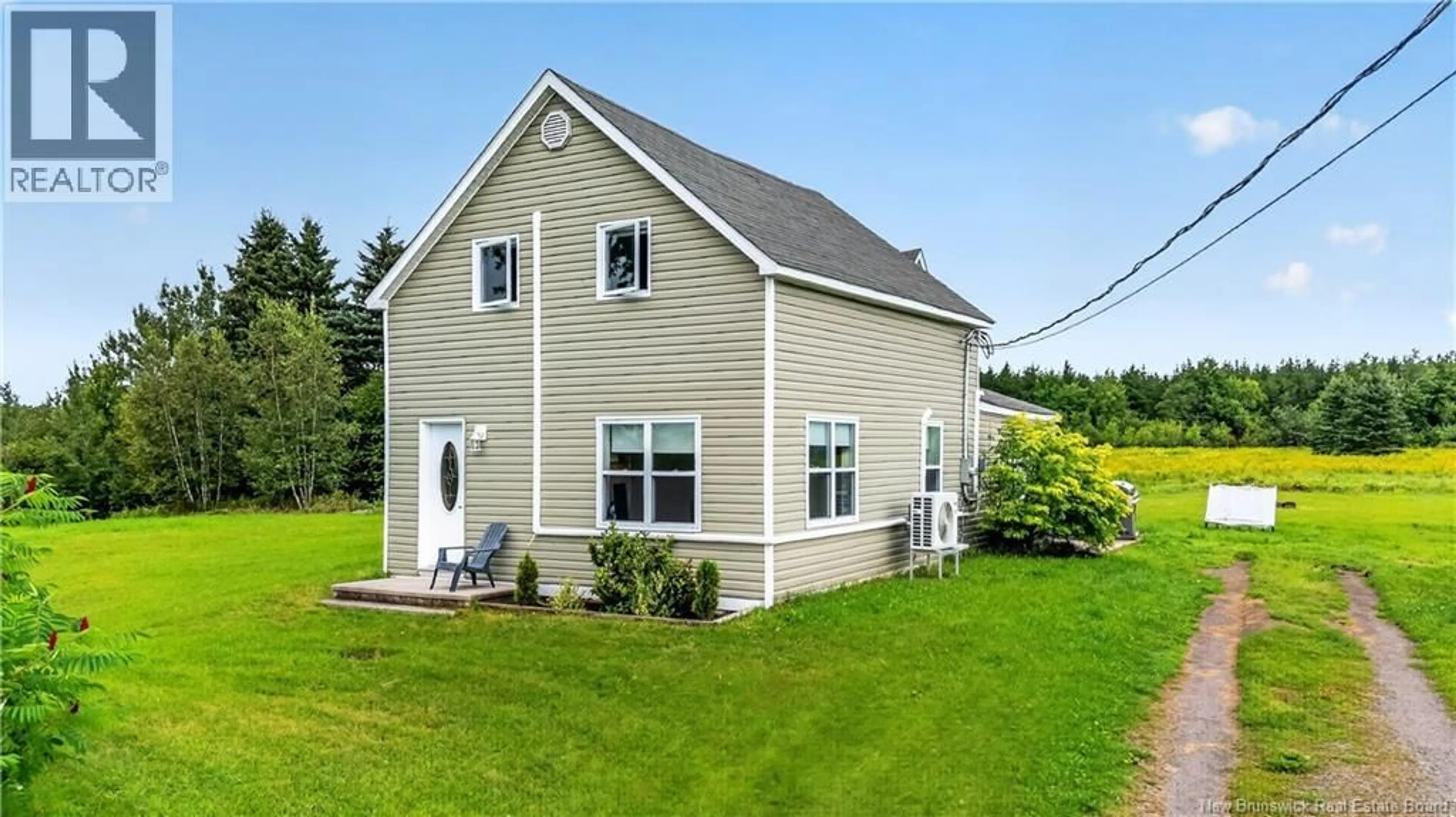 Home with vinyl exterior material, building for 4504 ROUTE 515, Sainte-Marie-De-Kent New Brunswick E4S5J4