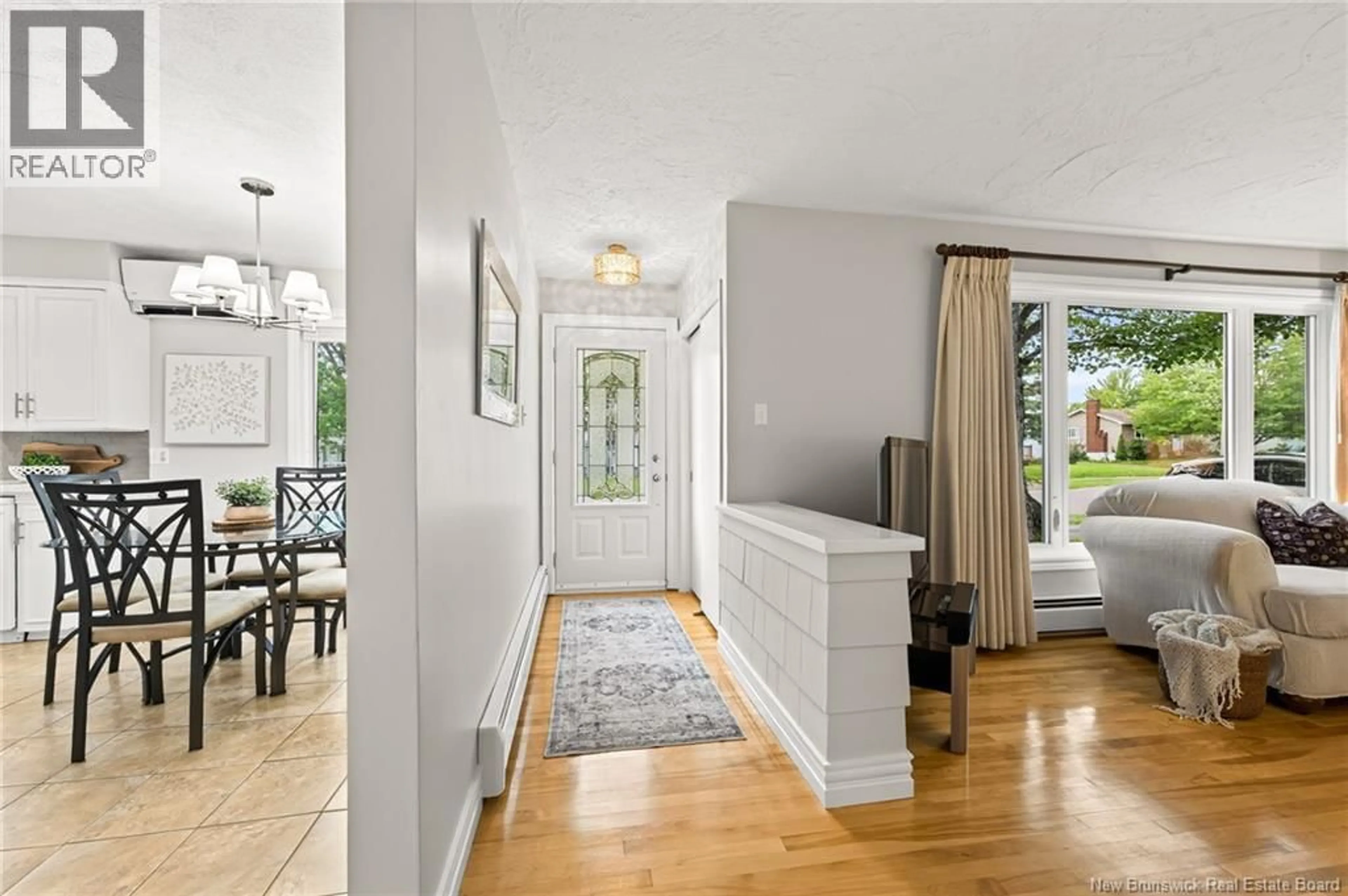 Indoor entryway for 116 ELLERDALE AVENUE, Moncton New Brunswick E1A3N1