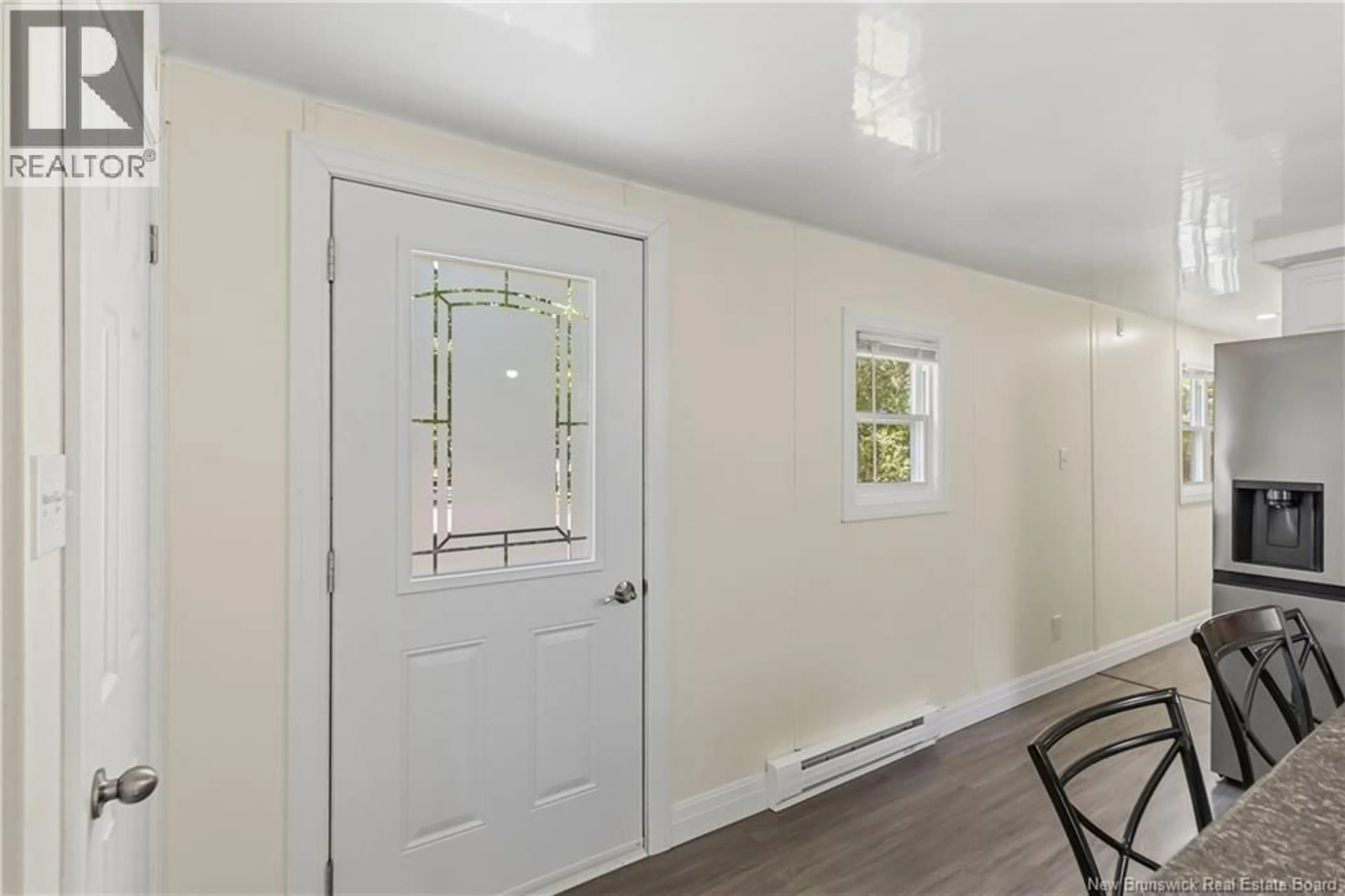 Indoor entryway for 10 BLACK SPRUCE STREET, Moncton New Brunswick E1H2T1