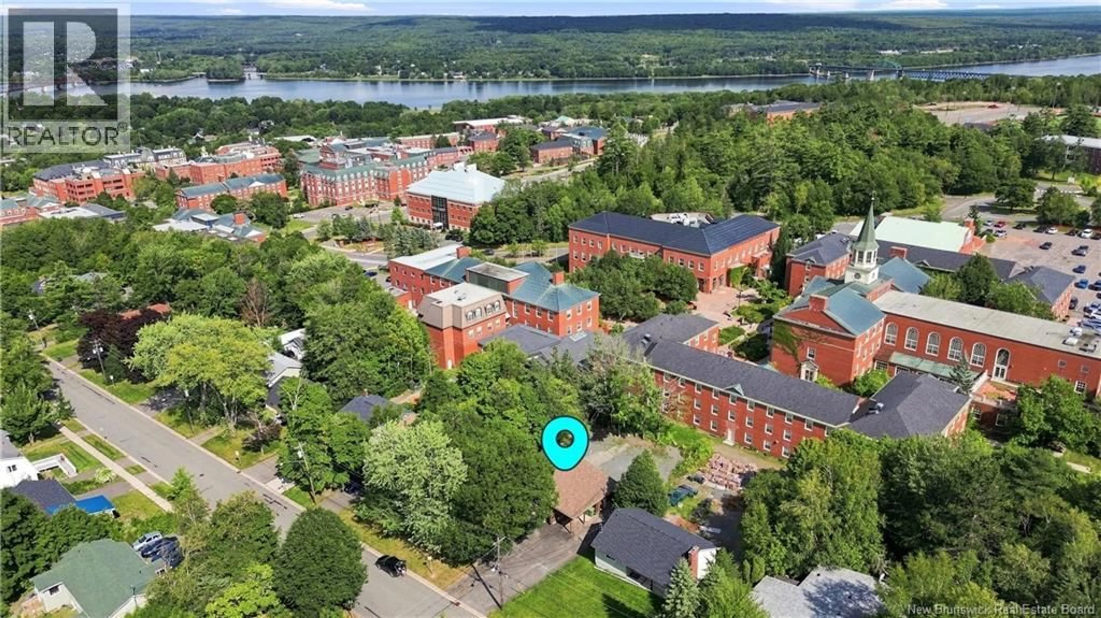 A pic from outside/outdoor area/front of a property/back of a property/a pic from drone, city buildings view from balcony for 836 WINDSOR STREET, Fredericton New Brunswick E3B4G5