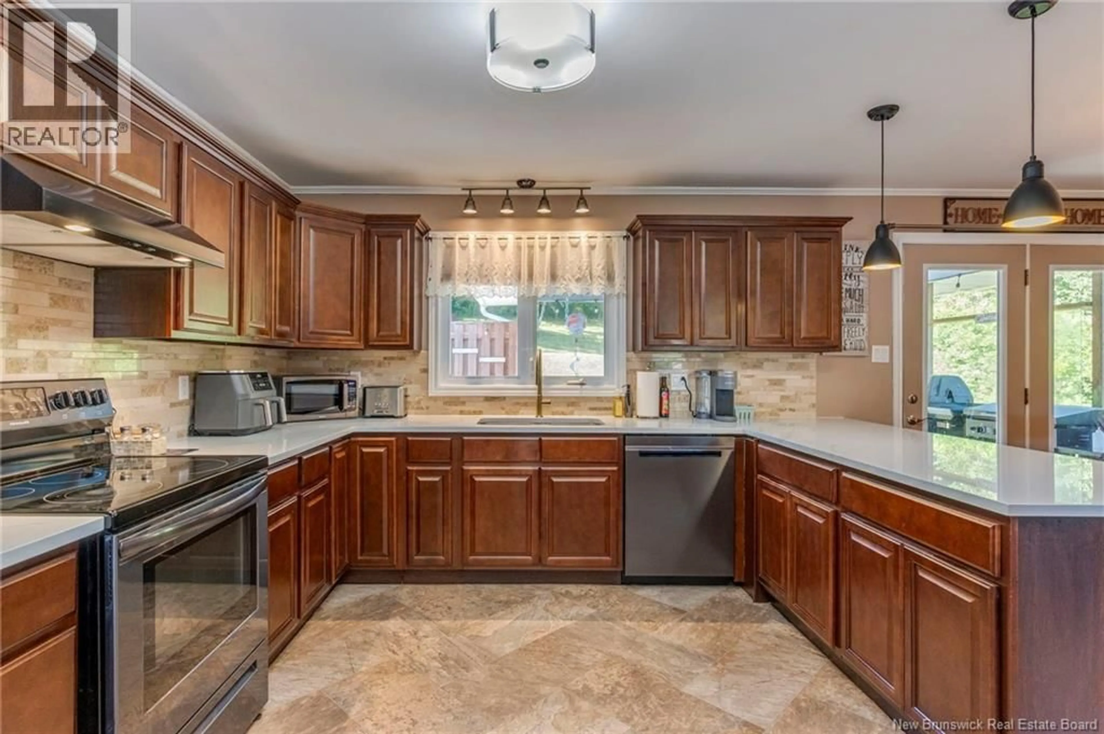 Open concept kitchen, ceramic/tile floor for 40 MAJESTIC DRIVE, Grand Bay-Westfield New Brunswick E5K2X9