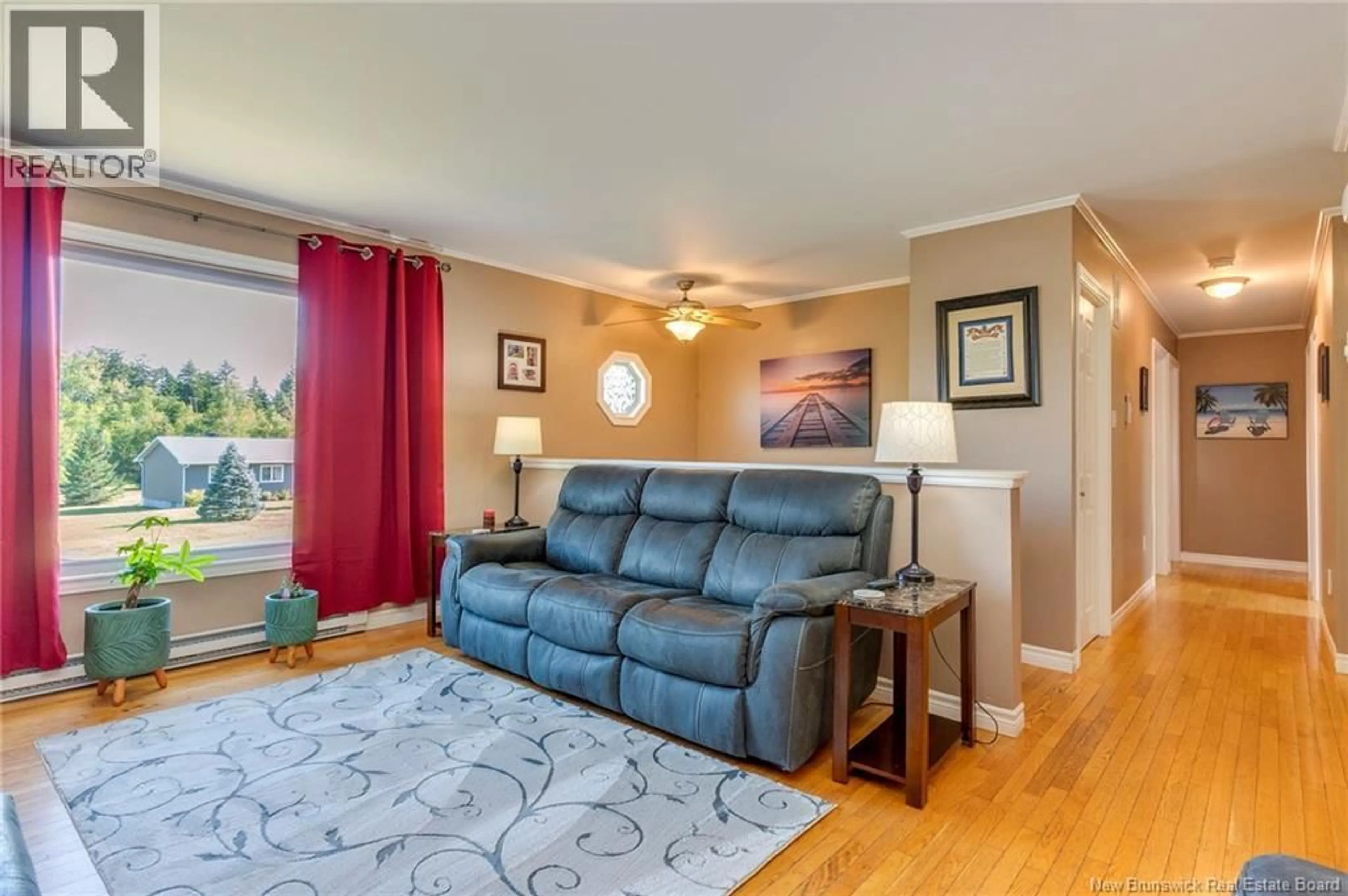 Living room with furniture, wood/laminate floor for 40 MAJESTIC DRIVE, Grand Bay-Westfield New Brunswick E5K2X9