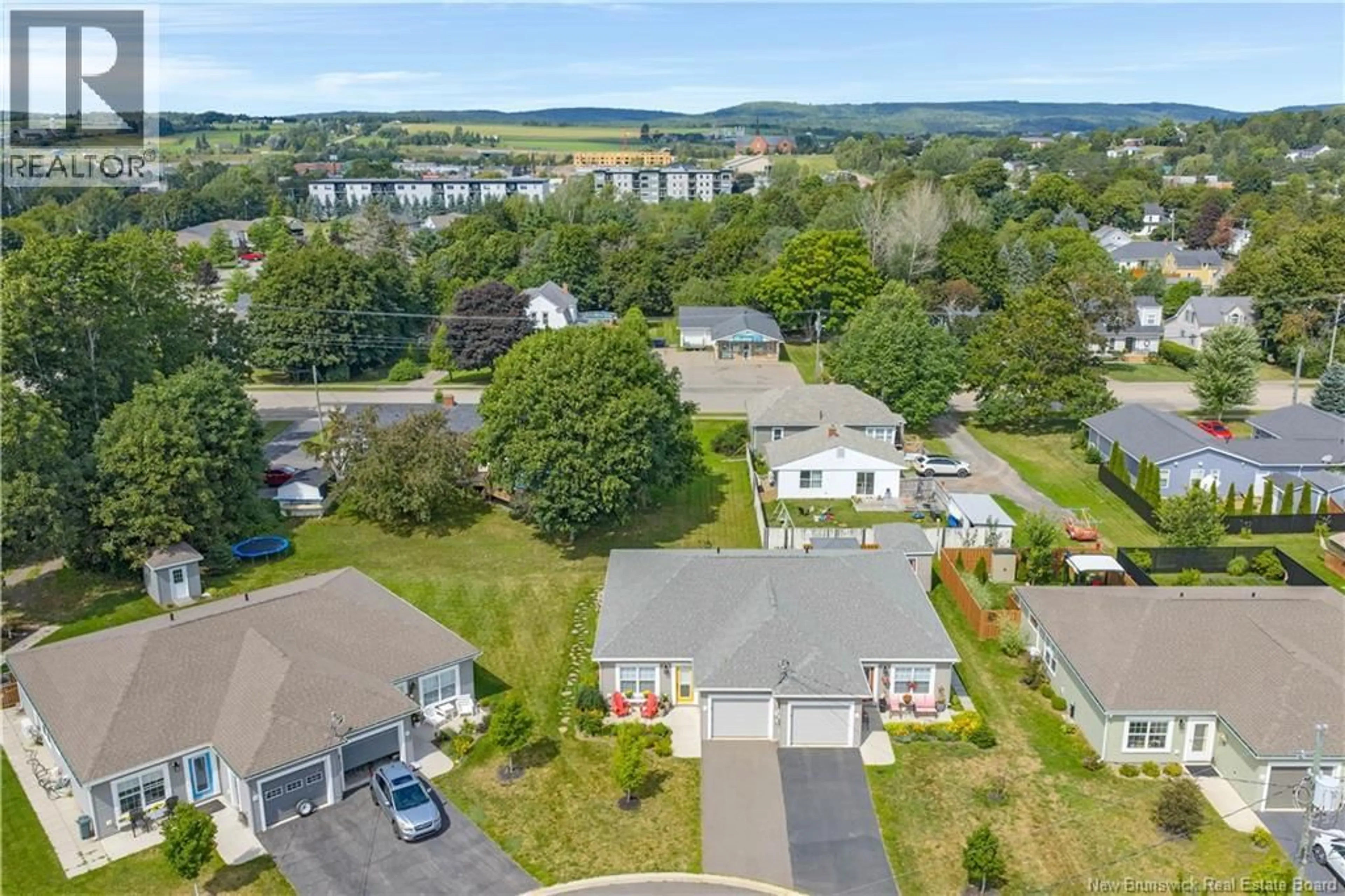 A pic from outside/outdoor area/front of a property/back of a property/a pic from drone, water/lake/river/ocean view for 30 ELIZABETH LANE, Sussex New Brunswick E4E0K2