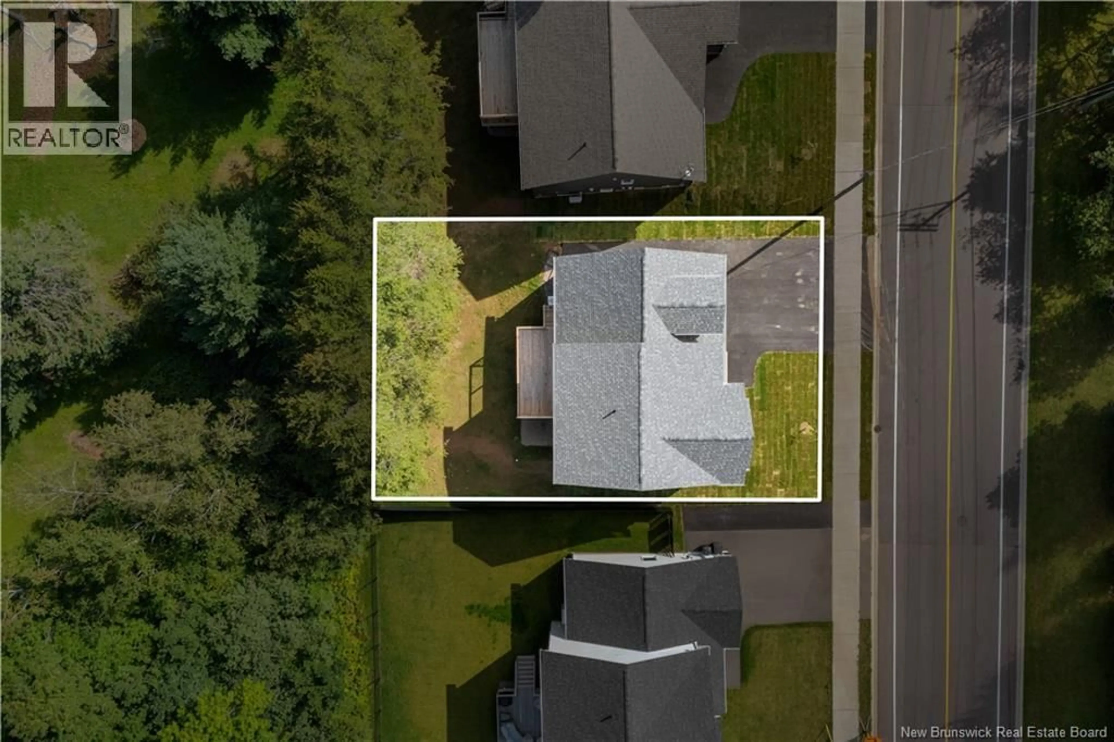 A pic from outside/outdoor area/front of a property/back of a property/a pic from drone, unknown for 210 BREAUX BRIDGE, Shediac New Brunswick E4P0Y3