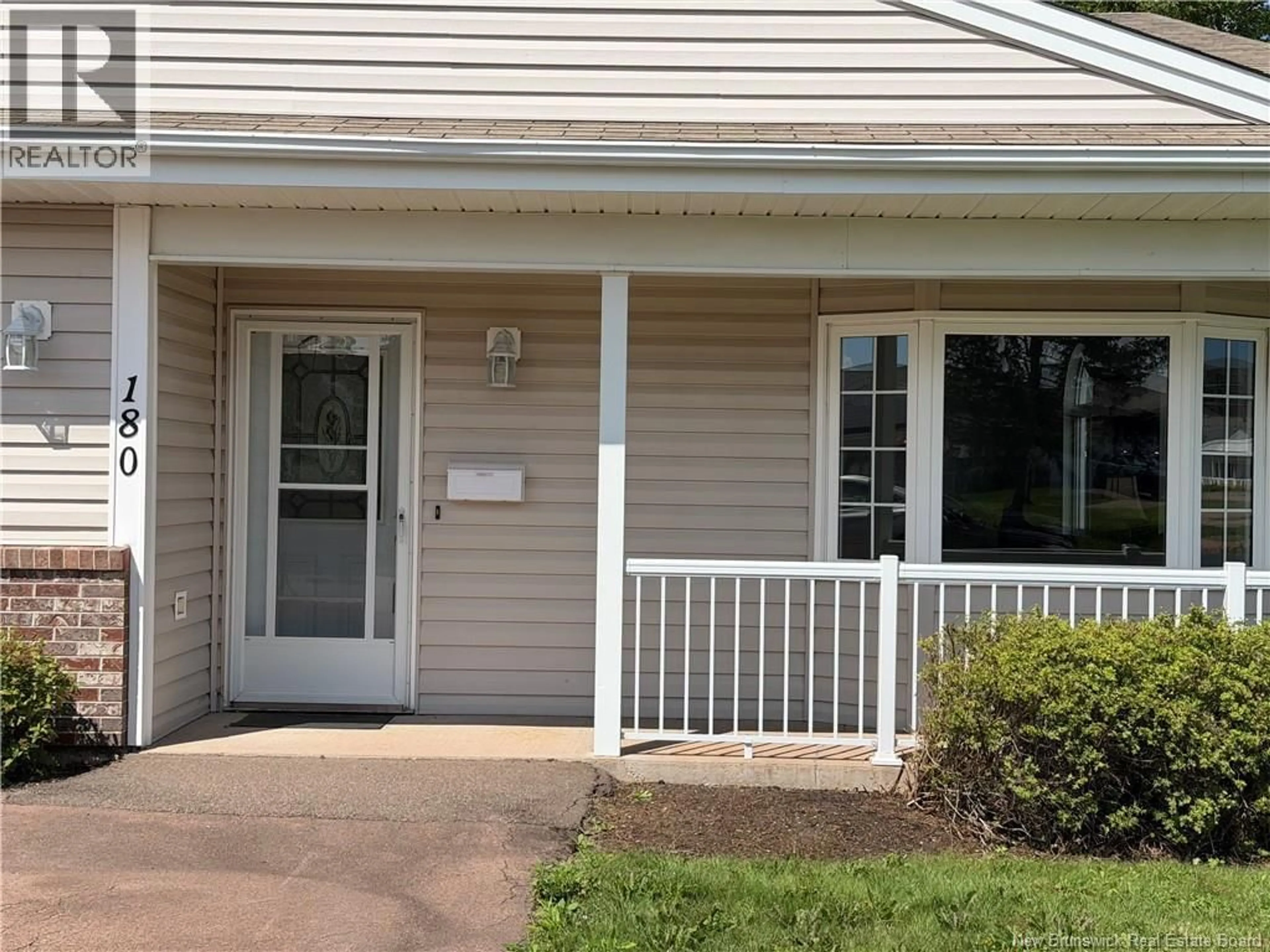Unknown for 268-180 ACADIE, Dieppe New Brunswick E1A6T2