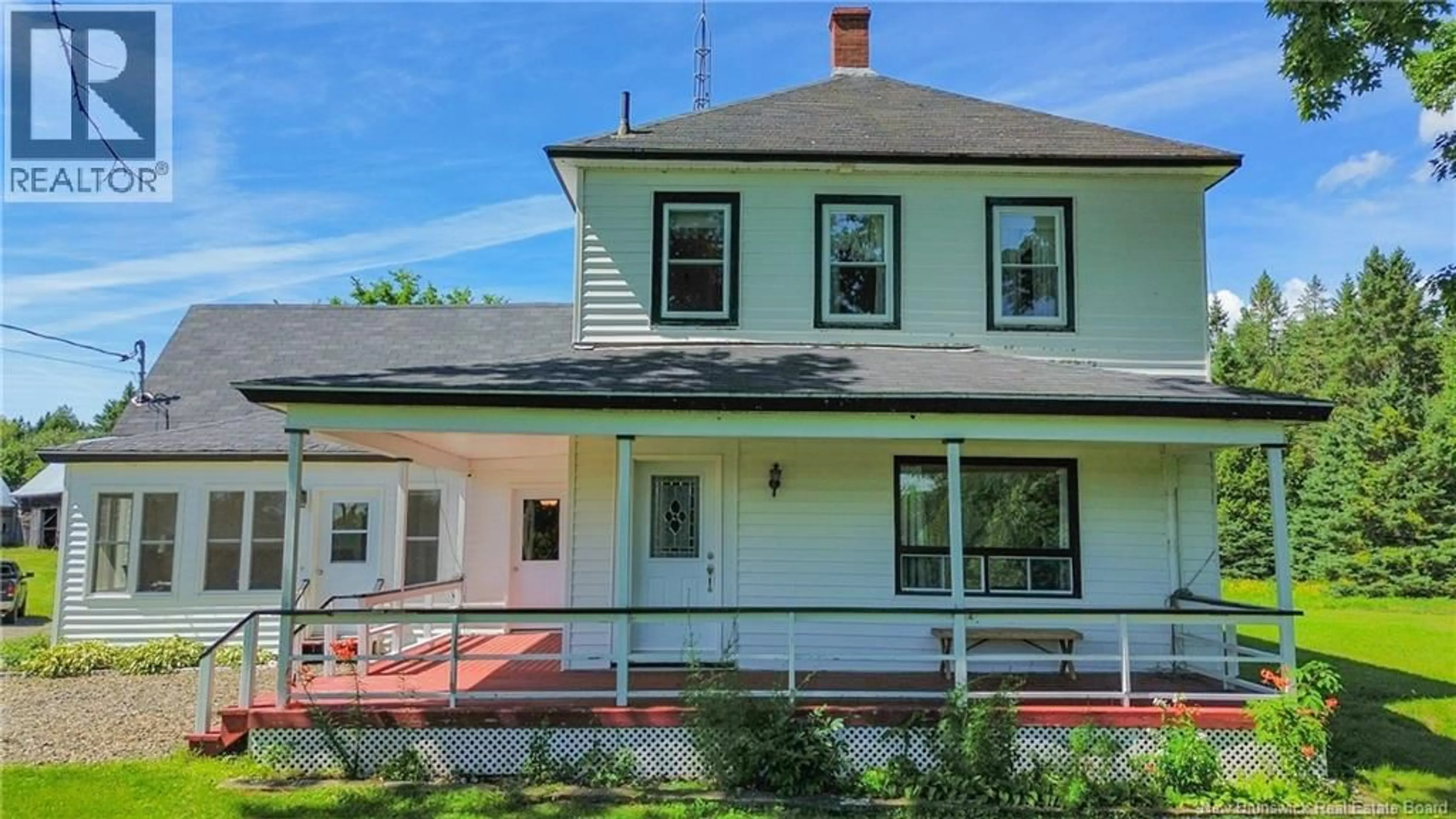Home with vinyl exterior material, building for 1466 ROUTE 122, Skiff Lake New Brunswick E6H1N8