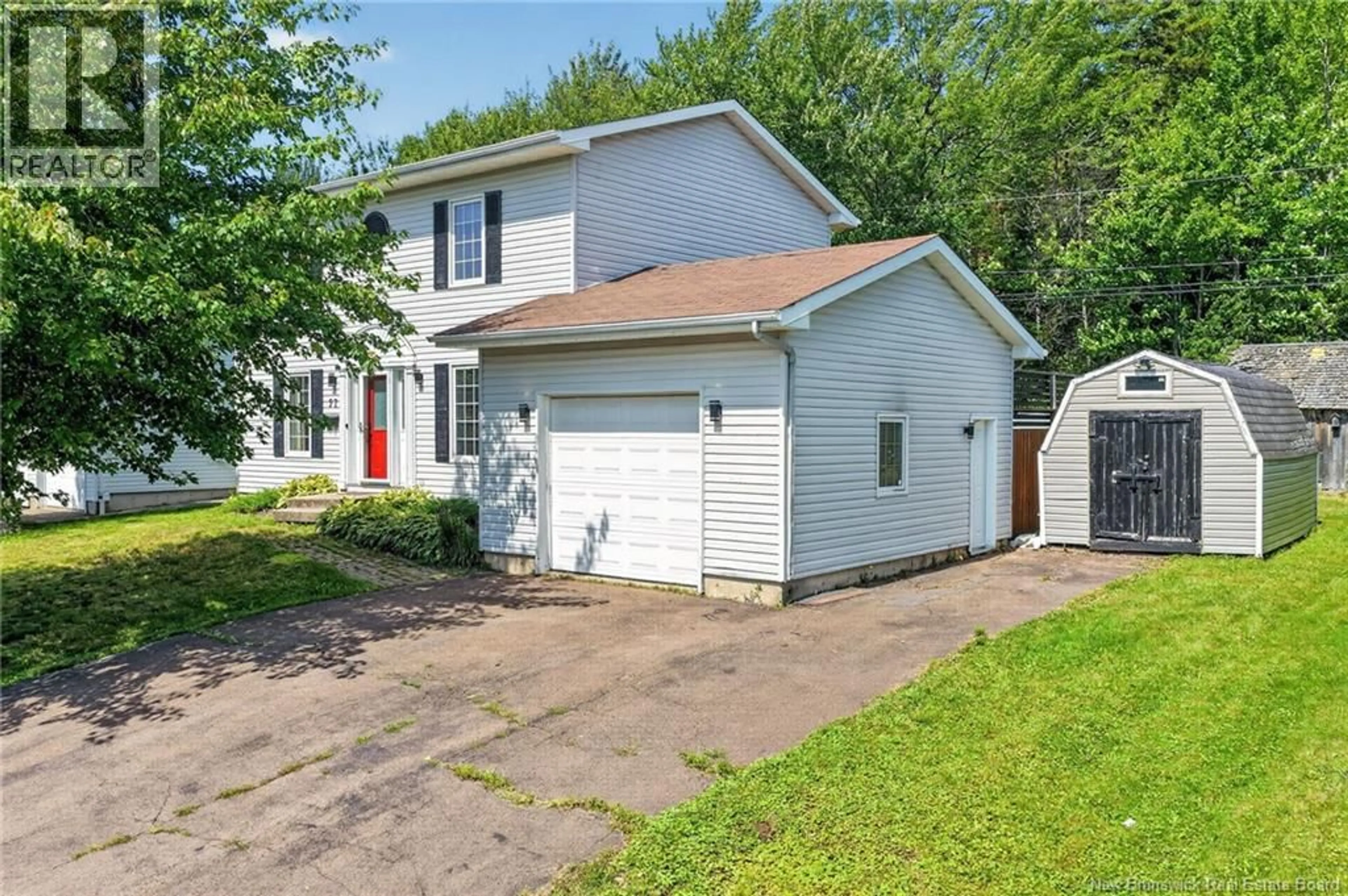 Home with vinyl exterior material, street for 97 OLD OAK CRESCENT, Moncton New Brunswick E1A6W3