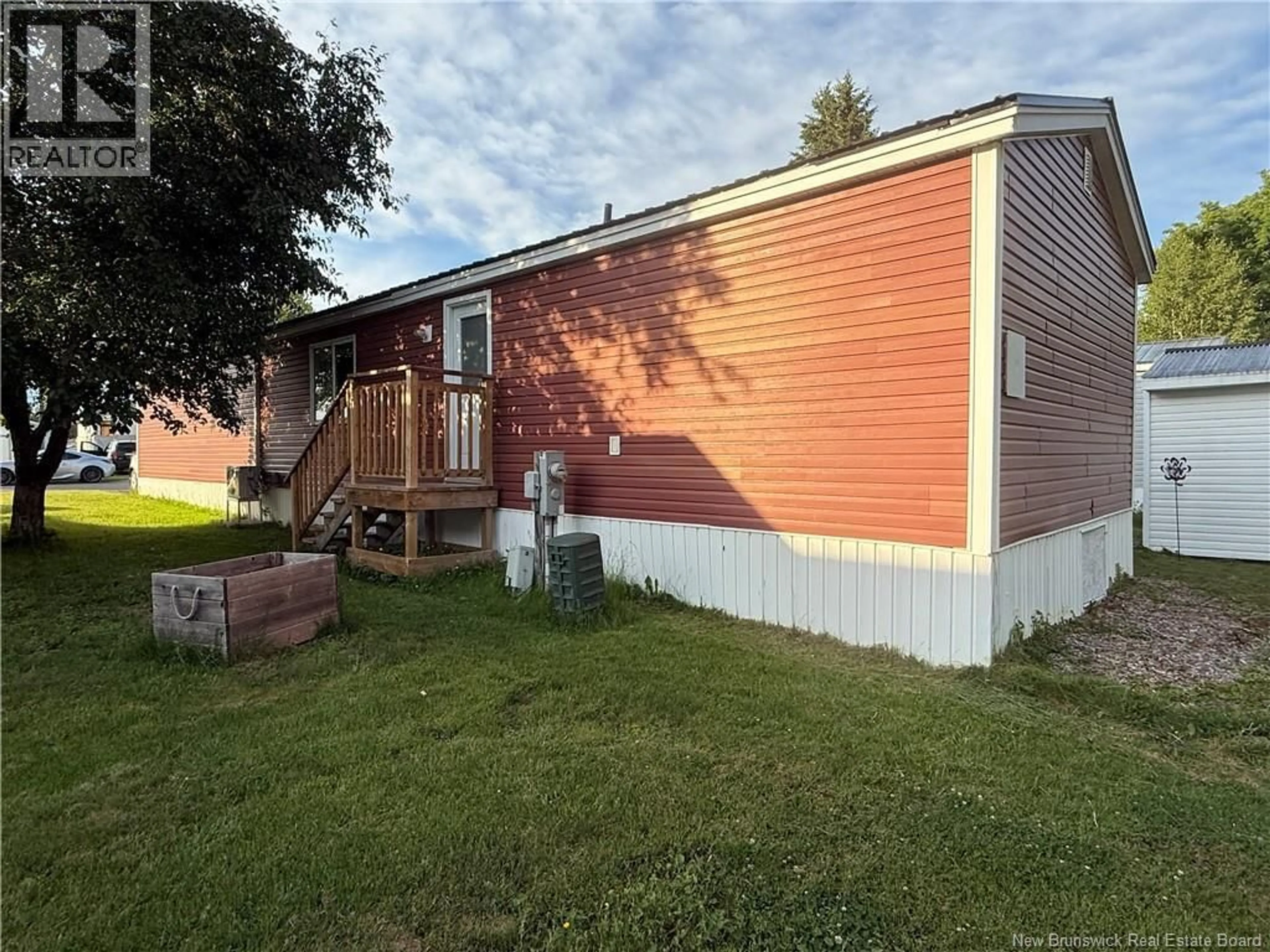 Home with vinyl exterior material, unknown for 36 FIRST STREET, Sussex Corner New Brunswick E4E5J3