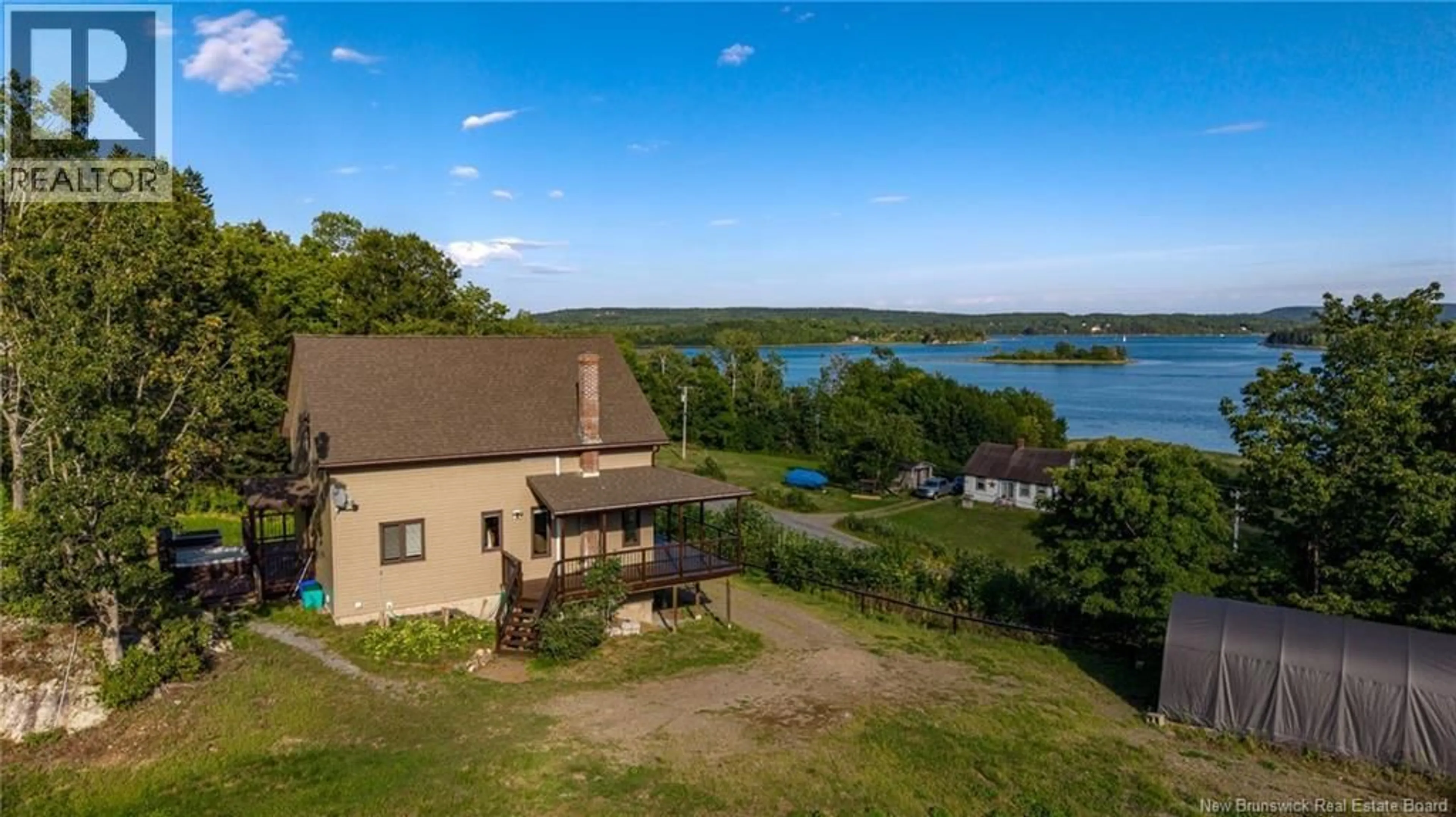 A pic from outside/outdoor area/front of a property/back of a property/a pic from drone, water/lake/river/ocean view for 2128 ROUTE 845, Bayswater New Brunswick E5S1K2