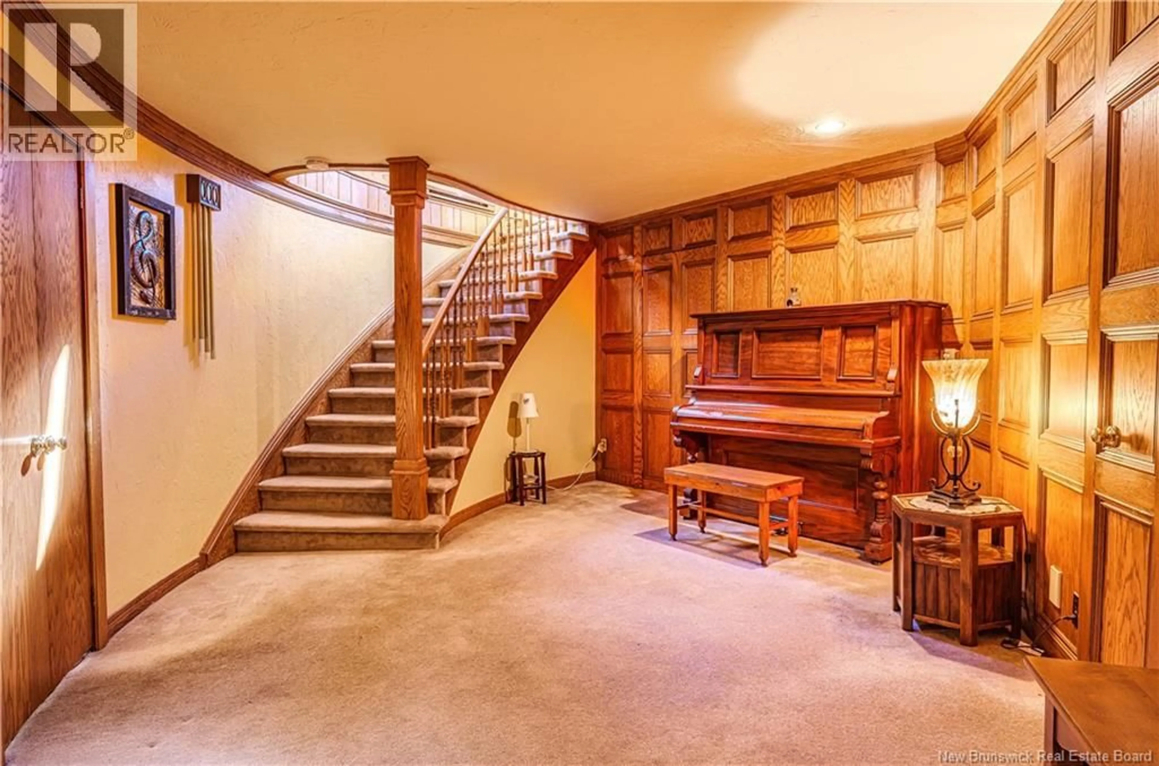 Indoor foyer for 60 WHITE SETTLEMENT ROAD, Cocagne New Brunswick E4R3P3