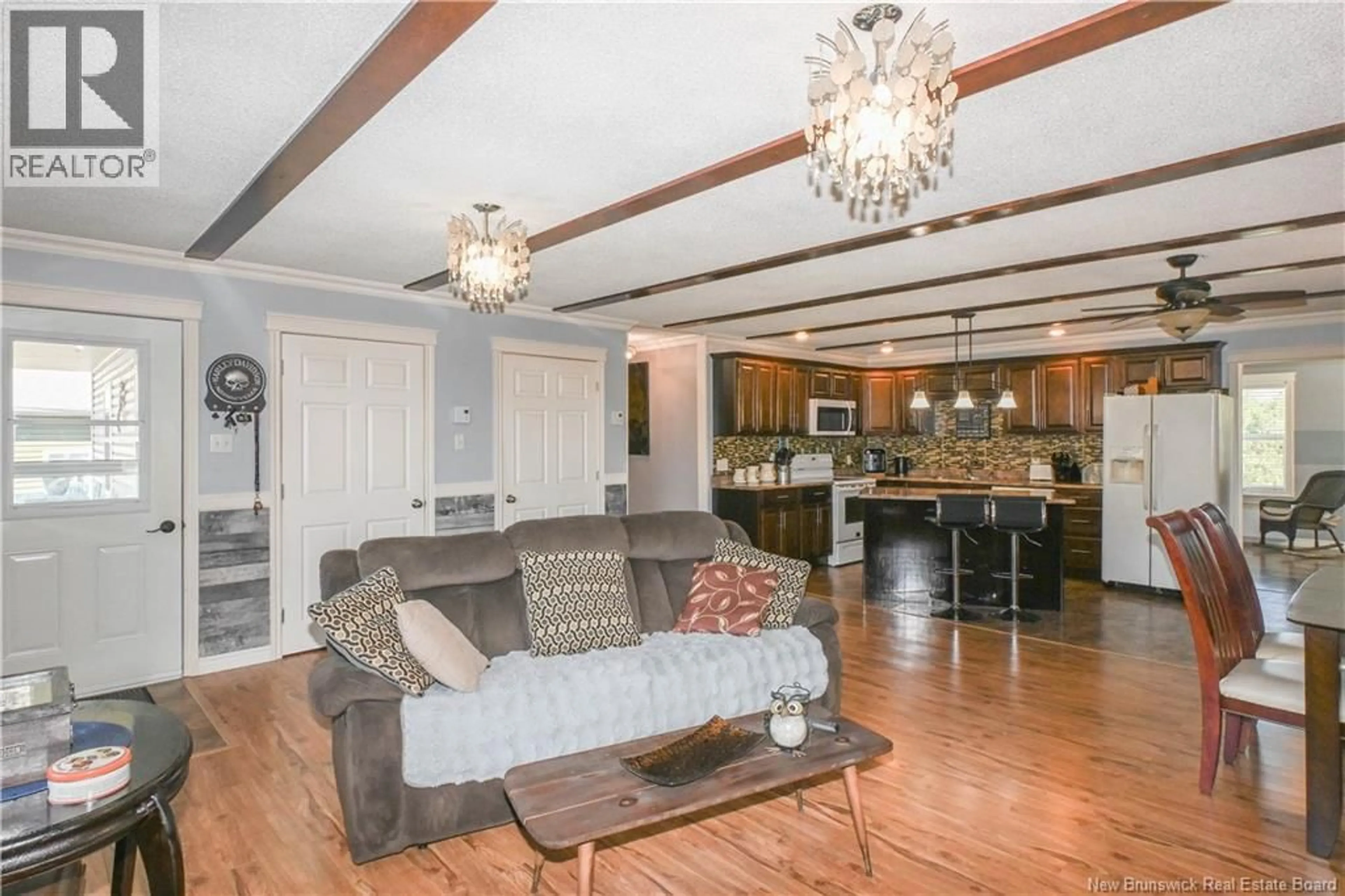 Open concept kitchen, wood/laminate floor for 2803 350 ROUTE, Rang-Saint-Georges New Brunswick E8R1L1