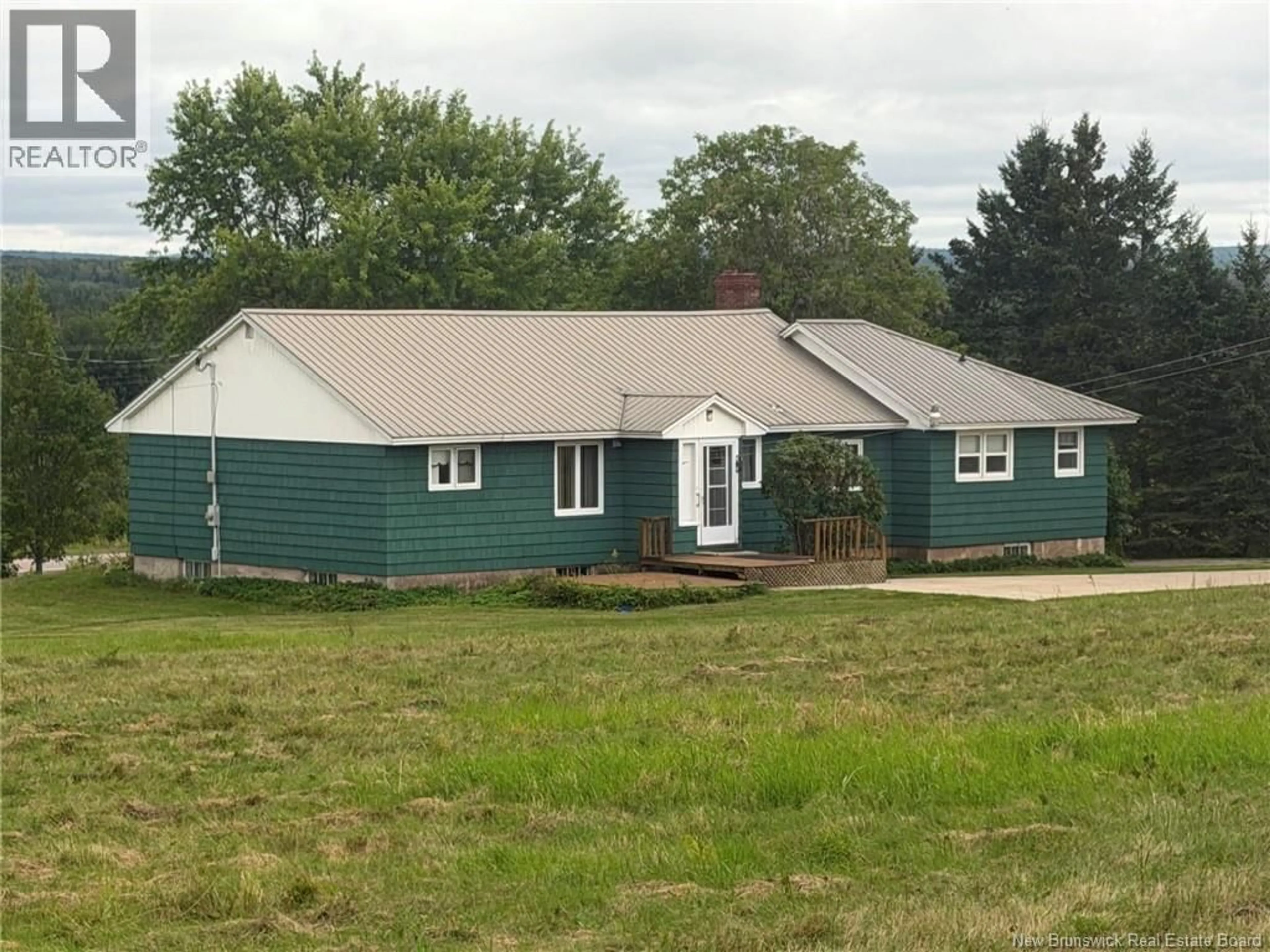 Home with vinyl exterior material, unknown for 4519 ROUTE 106, Petitcodiac New Brunswick E4Z6E9