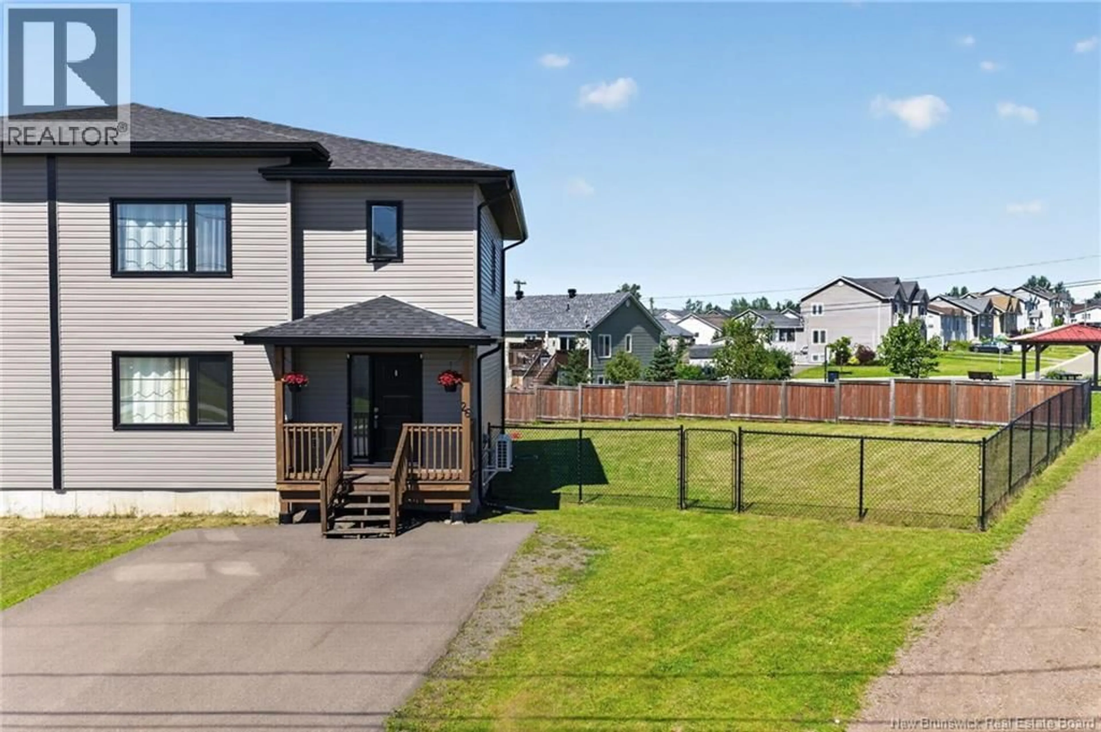 A pic from outside/outdoor area/front of a property/back of a property/a pic from drone, unknown for 26 EDINGTON STREET, Moncton New Brunswick E1E0G6