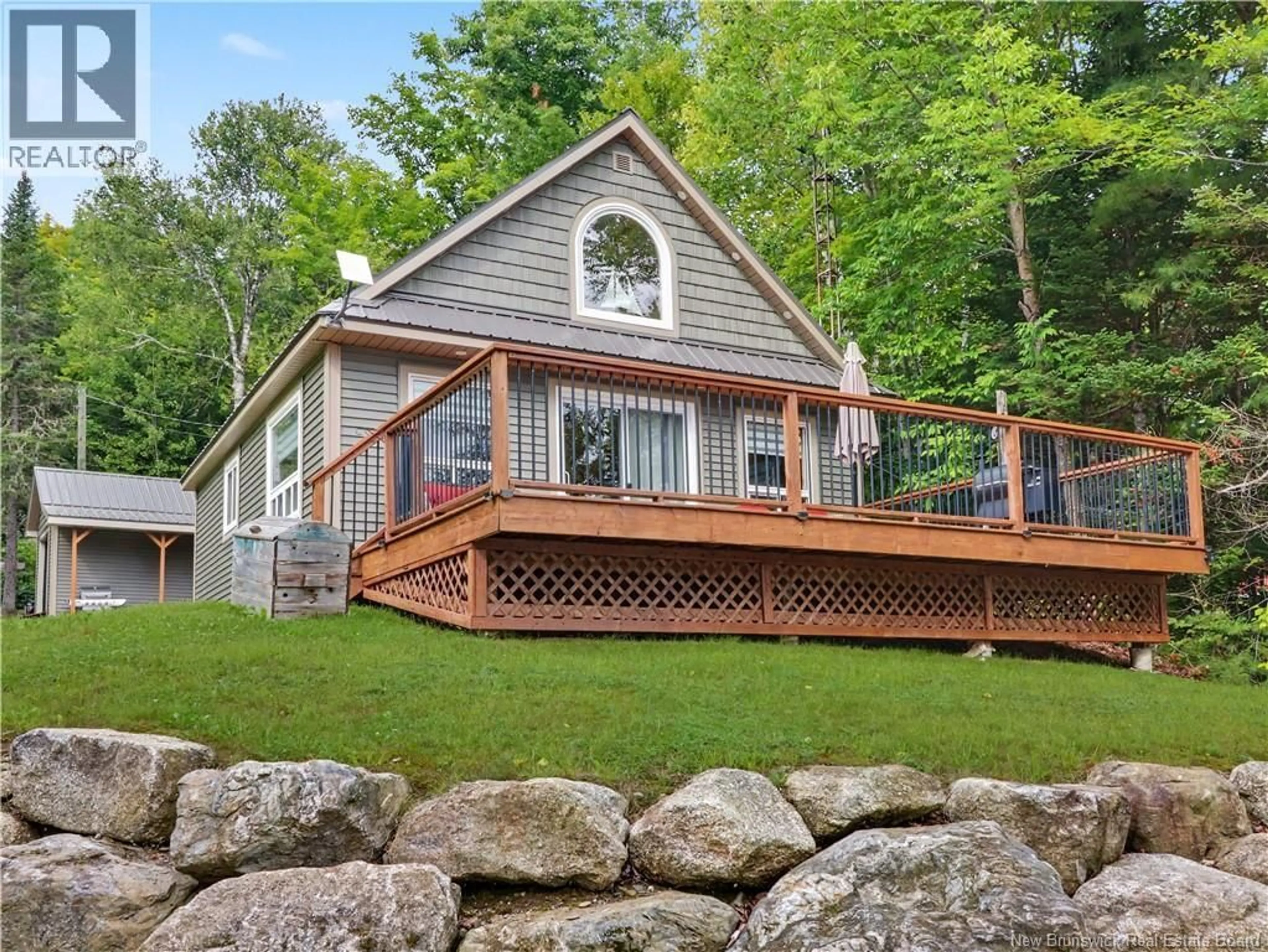 Home with vinyl exterior material, water/lake/river/ocean view for 104 WATSON LANE, First Eel Lake New Brunswick E7N3B5