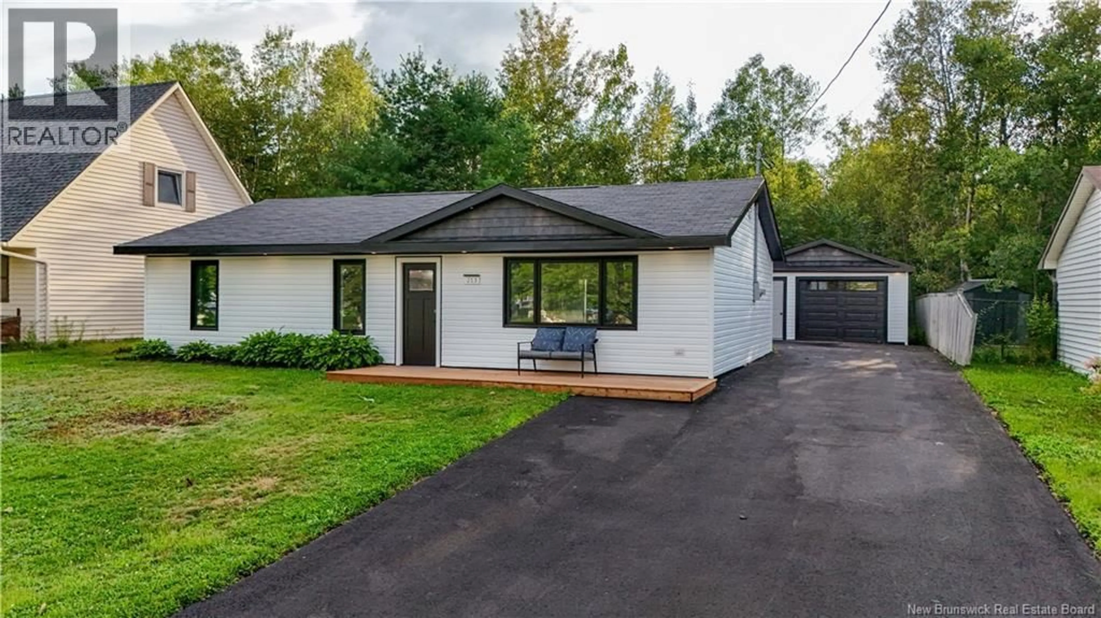 Home with vinyl exterior material, street for 213 TOBIAS, Riverview New Brunswick E1B4P6