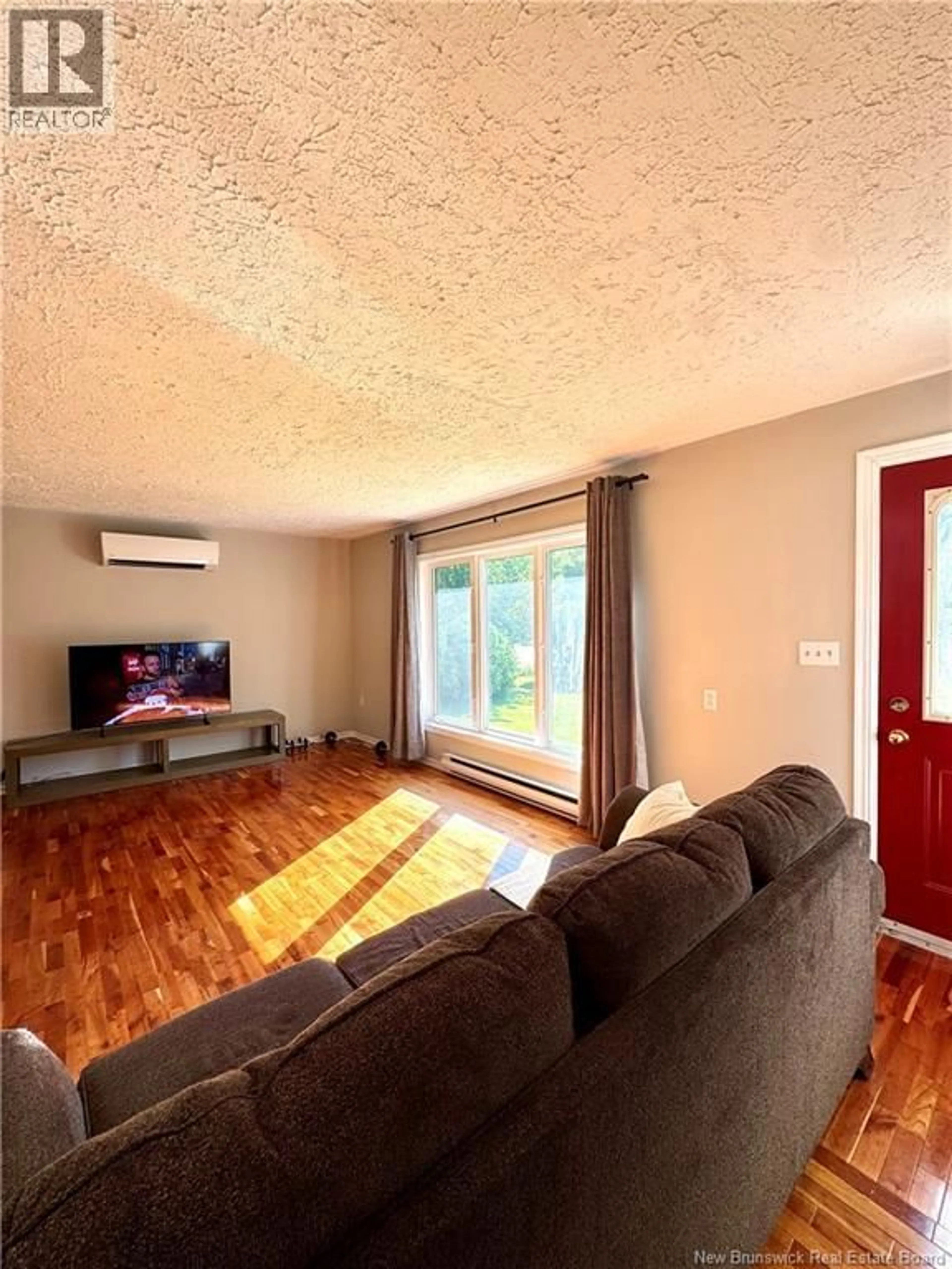 A pic of a room for 505 WELLINGTON STREET, Miramichi New Brunswick E1N3L3